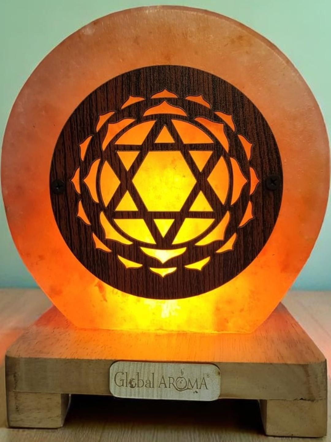 Kuber Yantra Himalayan rock salt crafted Lamp