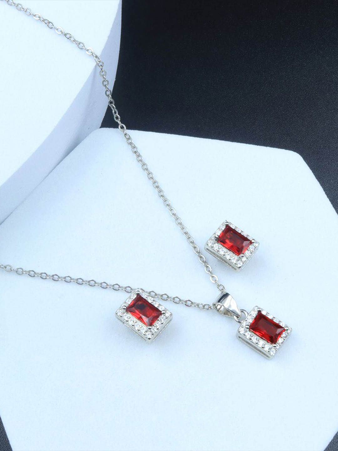 Zarkan 925 Sterling Silver Rhodium-Plated Treasure Box Jewellery Set