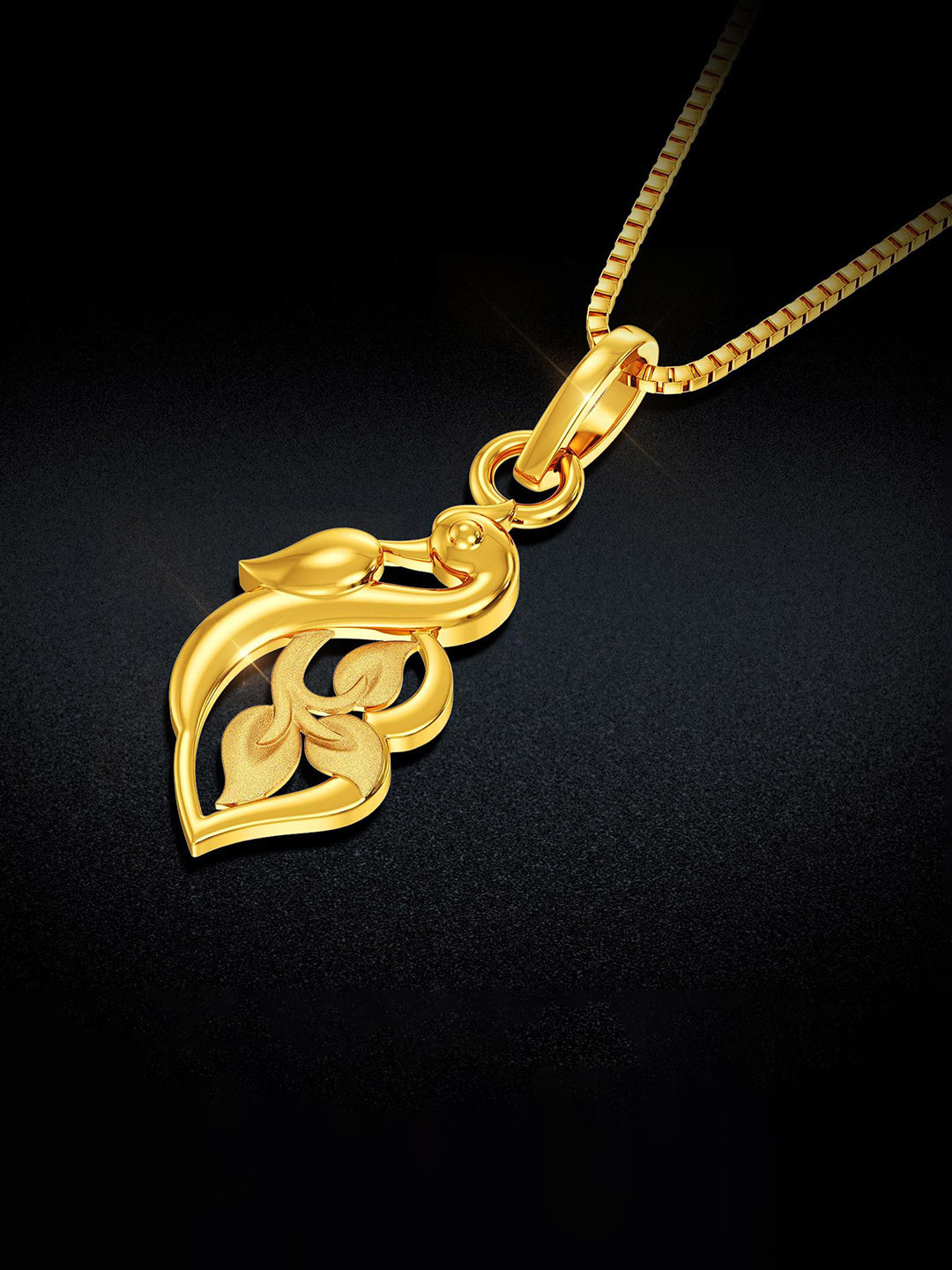 Joyalukkas Women Peacock Symphony Gold Pendant