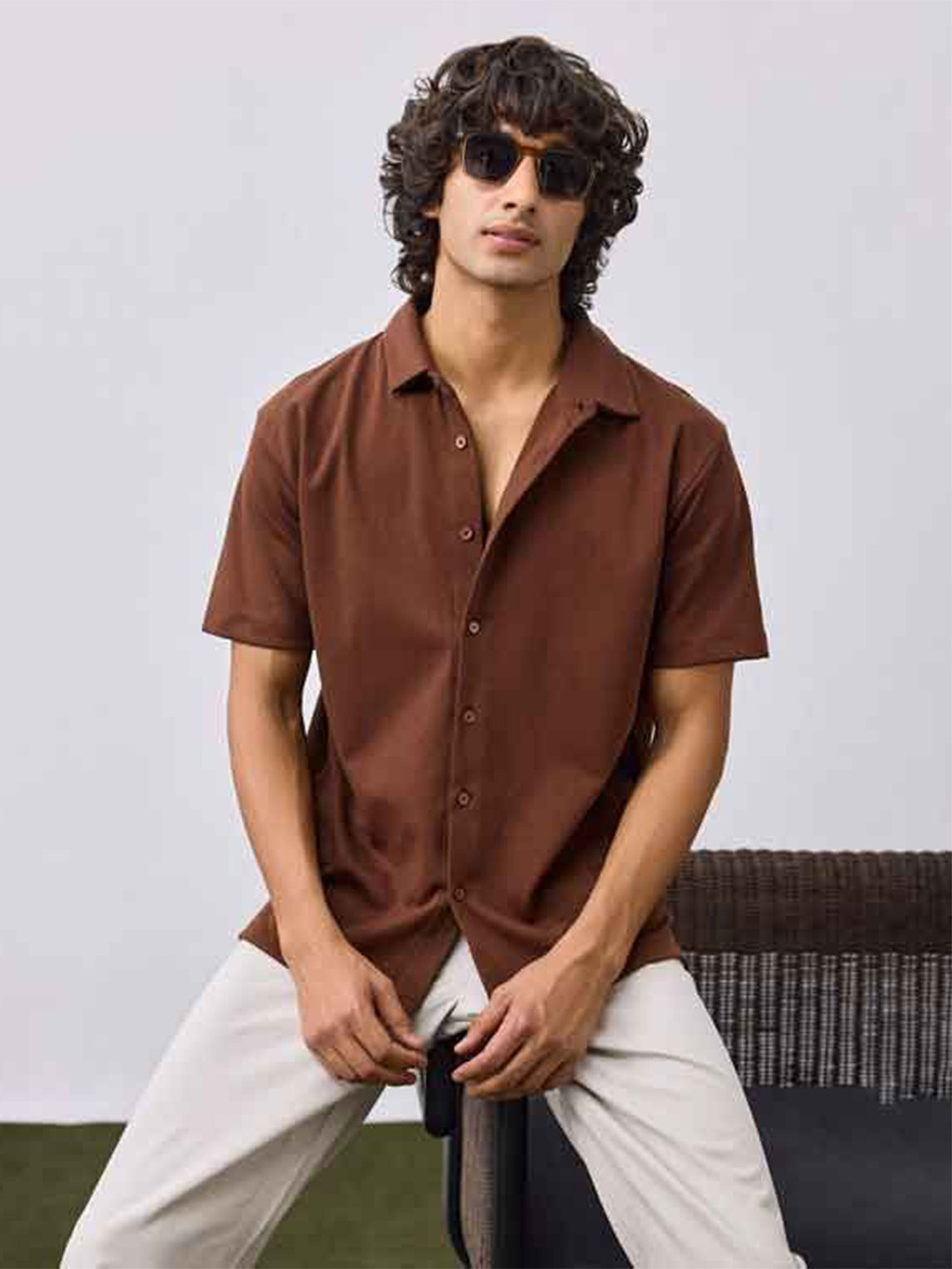 Men Casual Shirt in Soft Pure Cotton with Spread Collar