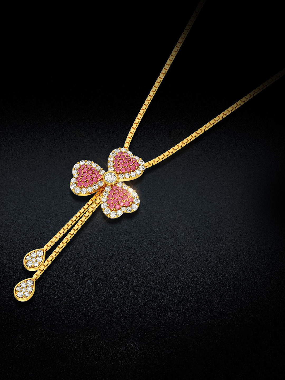 Joyalukkas Women Clover Blossom Gold Necklace