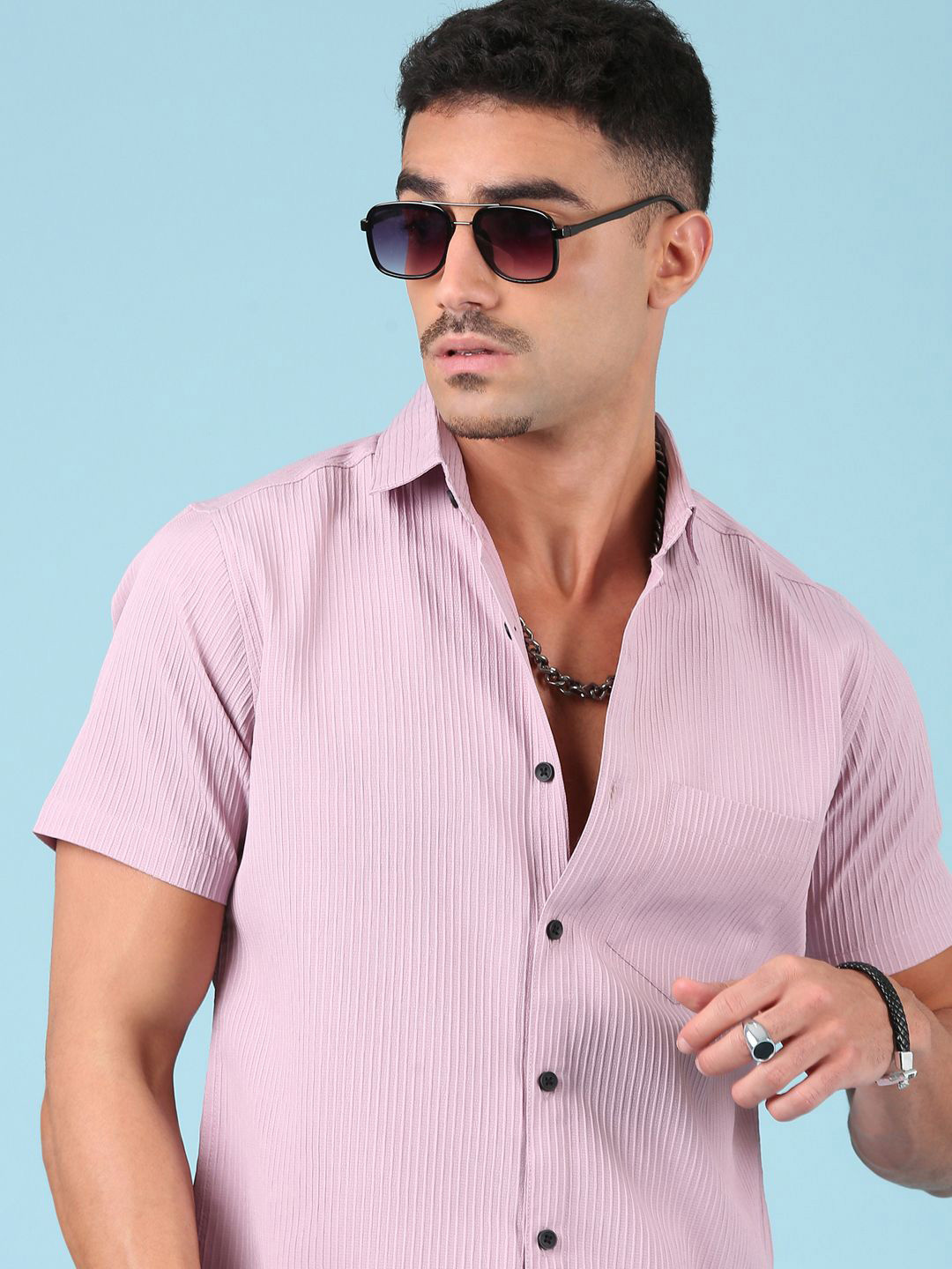 THE BEETEL HOUSE Men Ribbed Relaxed Fit Chest Pocket Casual Shirt