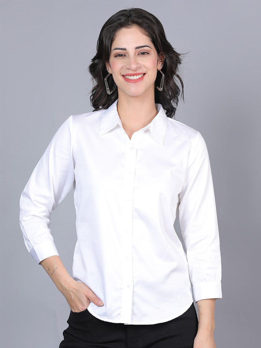 God's Club Women Spread Collar Three-Quarter Sleeves Opaque Casual Shirt