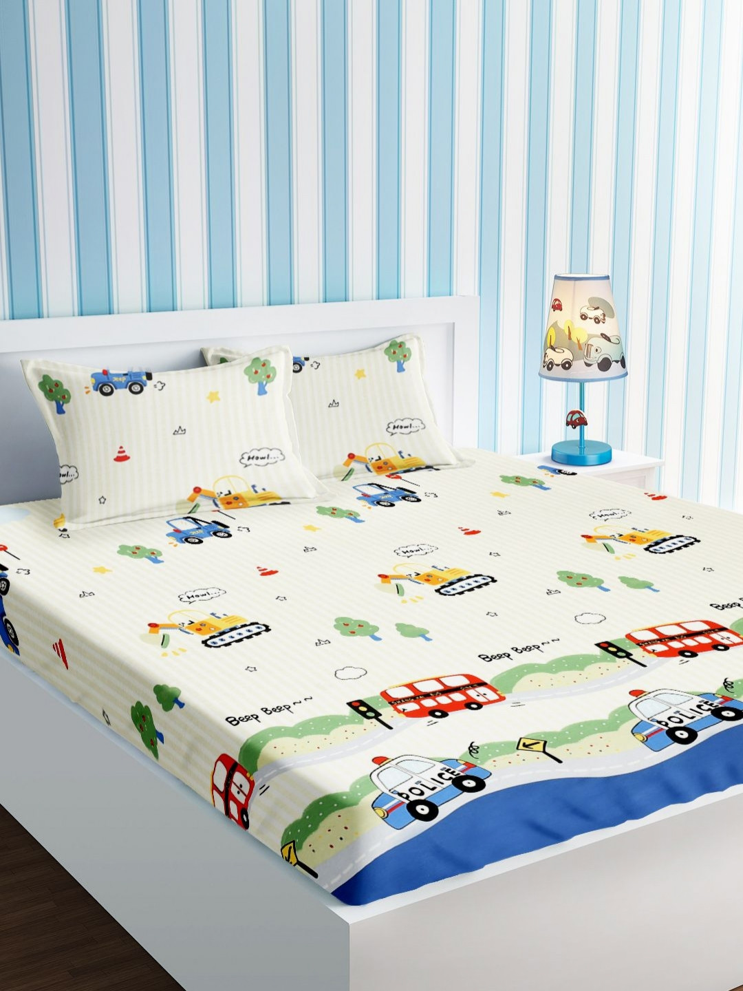 URBAN DREAM Kids White Graphic Cotton 210 TC Double Queen Bedsheet Set-2.3m x 2.54m