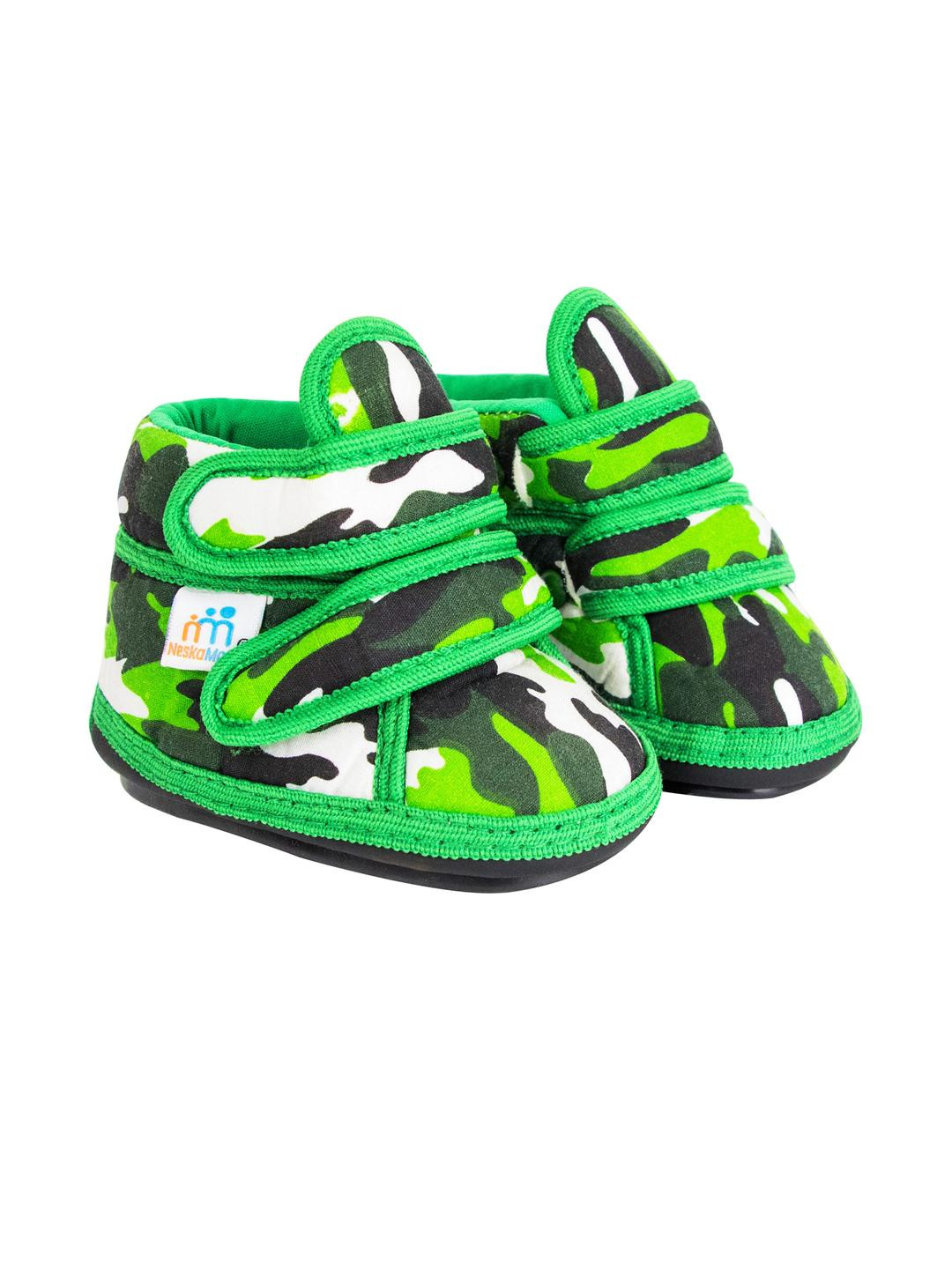 Neska Moda 15 To 18 Months Baby Boys & Girls Velcro Chu Chu Musical Shoes/ Booties (Toe to Heel Length - 14 cm, Green, White, Black)