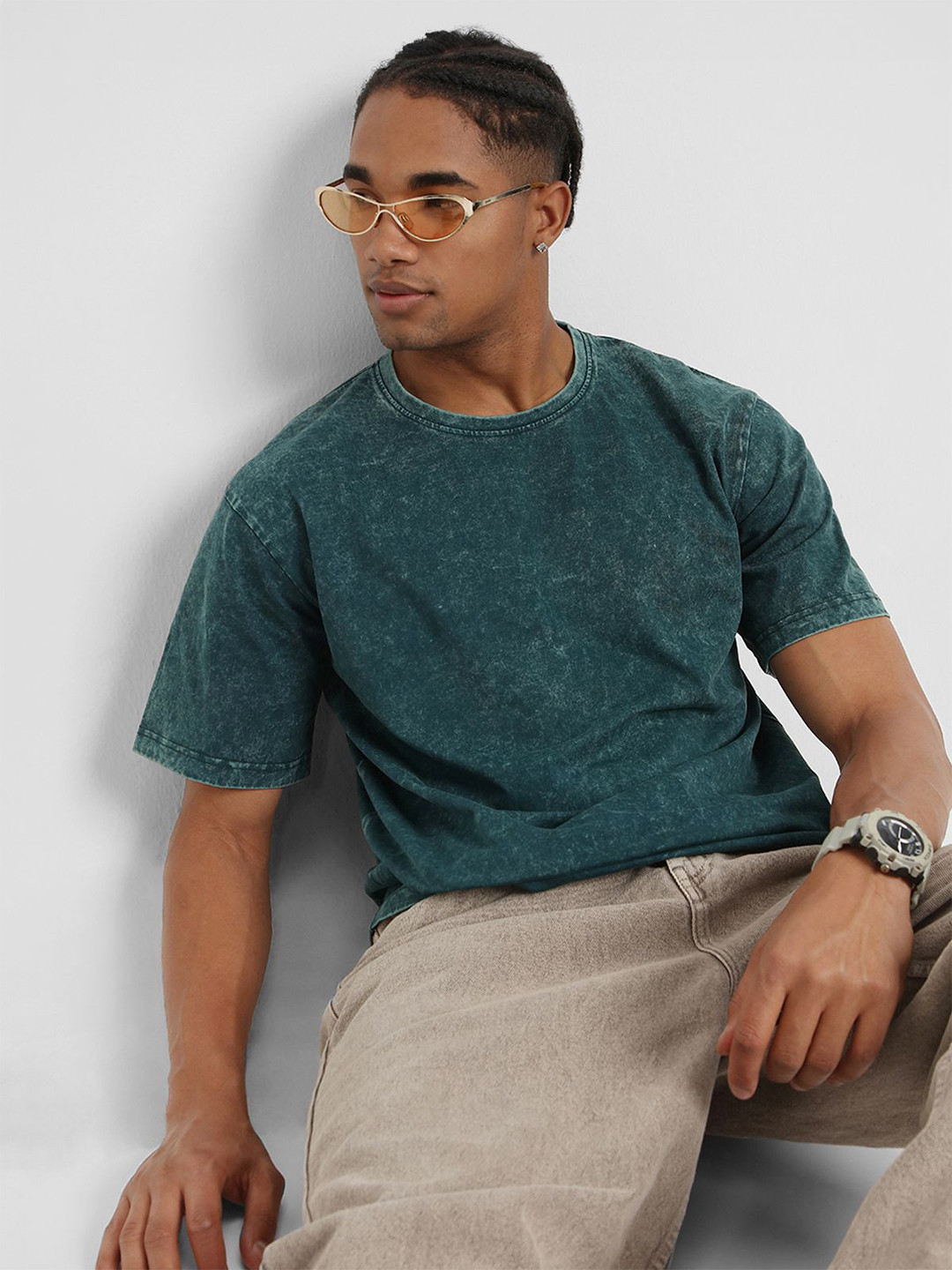 VEIRDO Men Green Acid Wash Printed Drop-Shoulder Sleeves Pure Cotton Oversize T-shirt