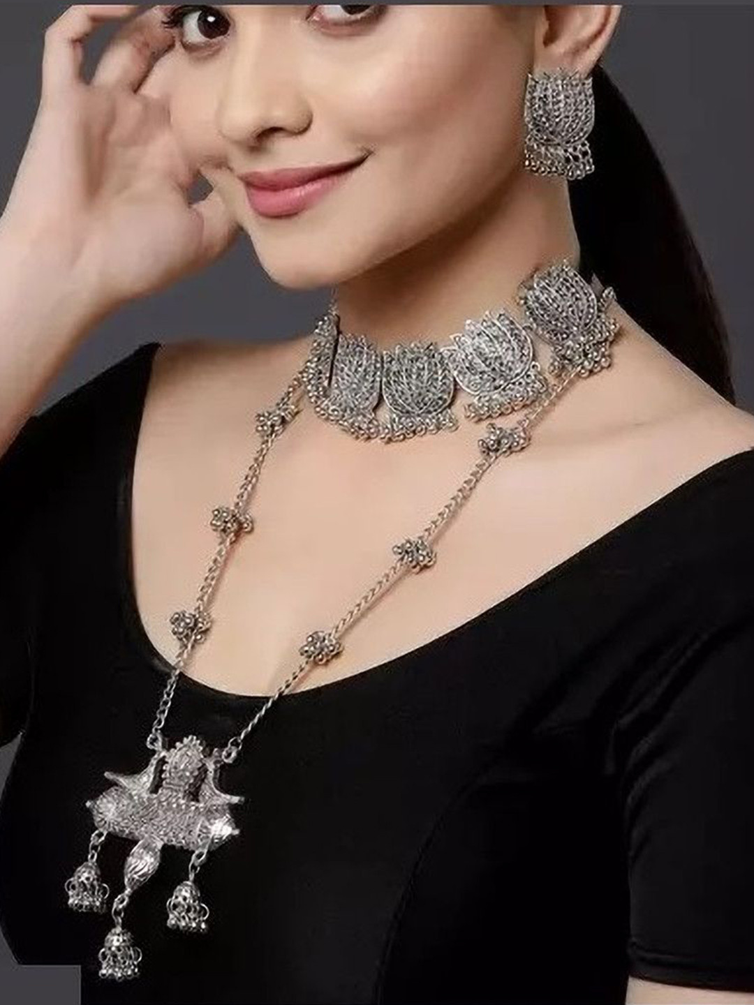 Samridhi DC Set Of 2 Lotus Design Ghunghroo Beaded Oxidised Jewellery Sets