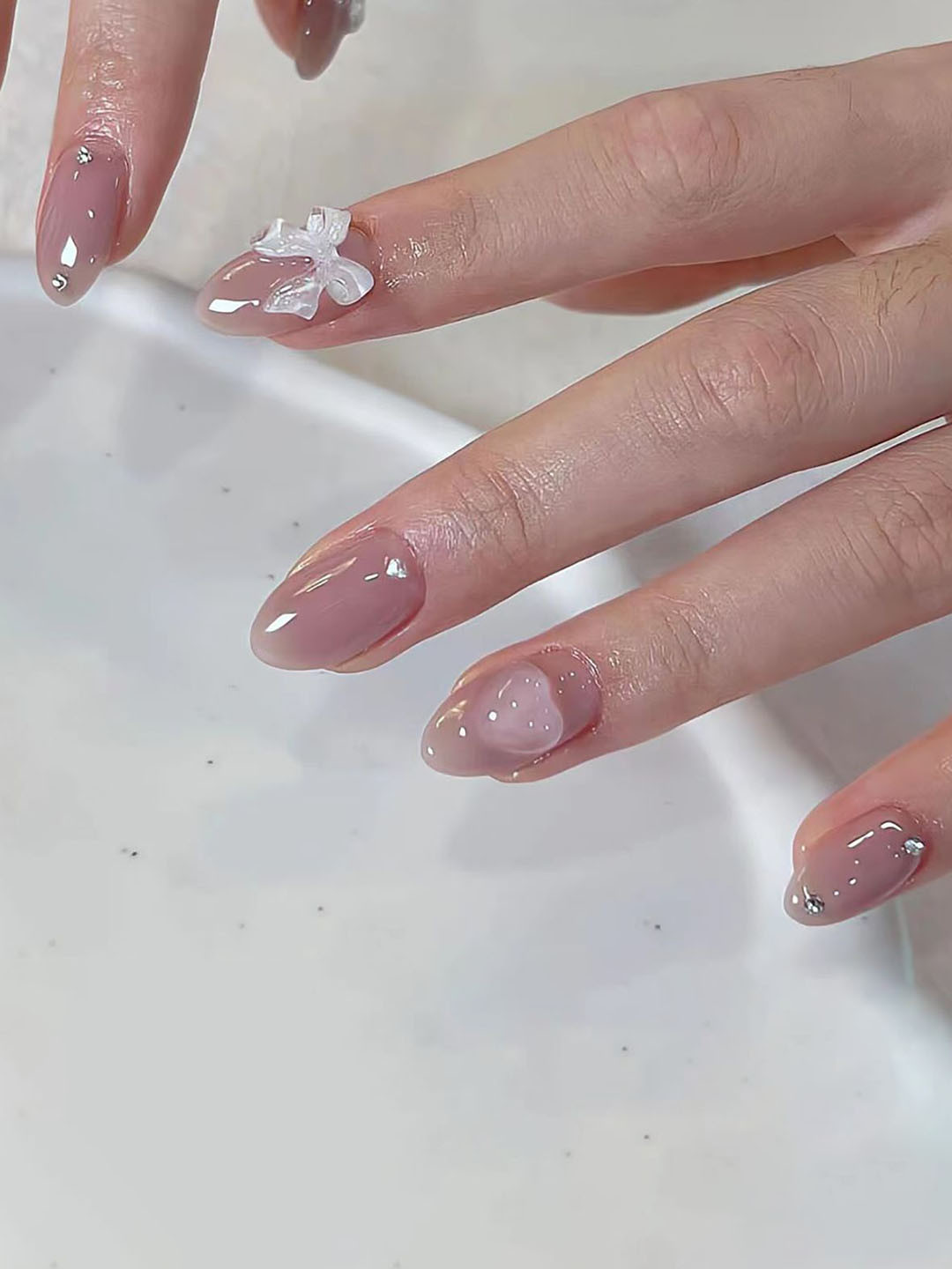 GLOW CUPID 24 Pieces Reusable Press On Nails - Blossom Grace