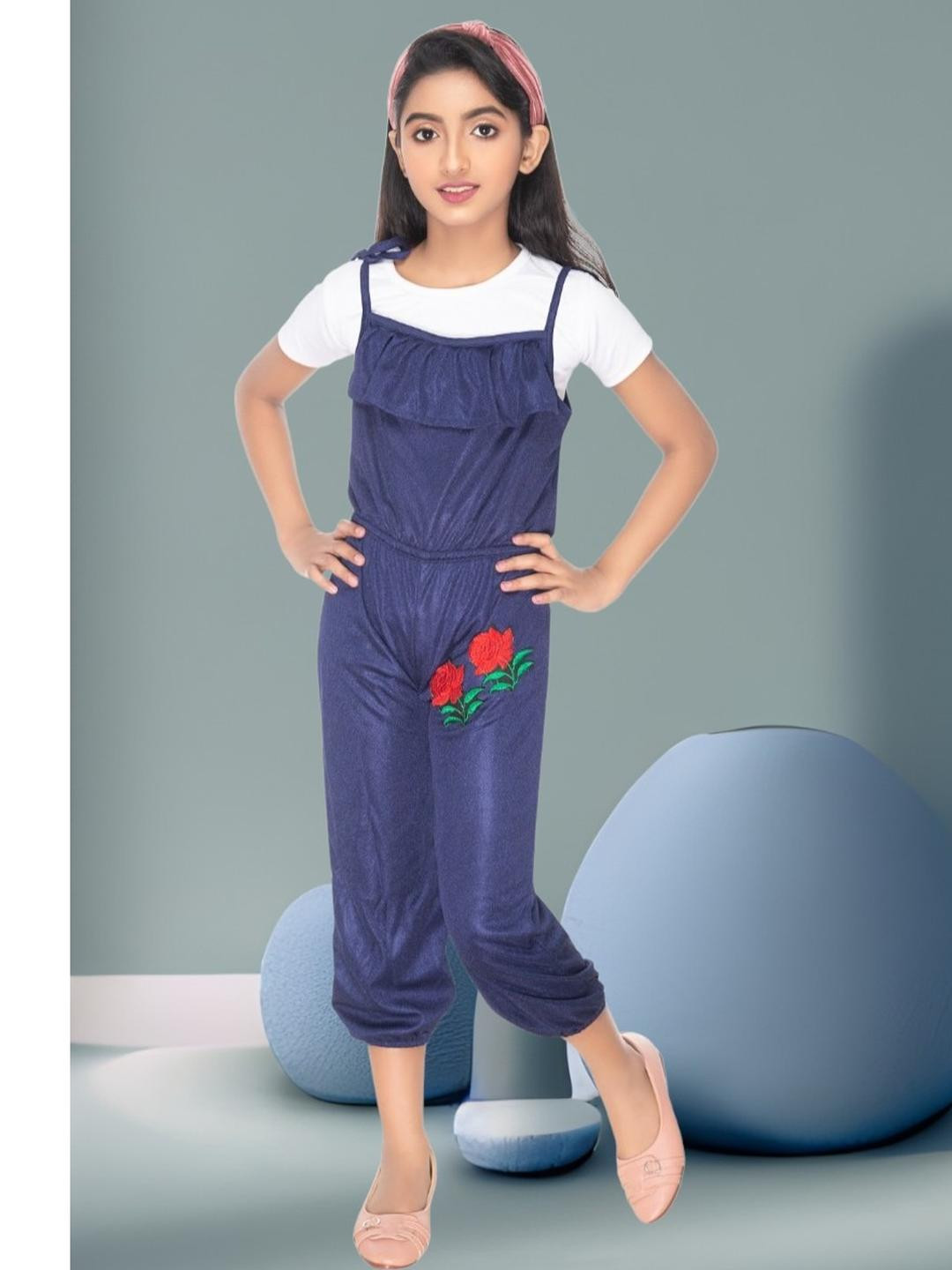 Smuktar garments Girls Multi Clothing Set
