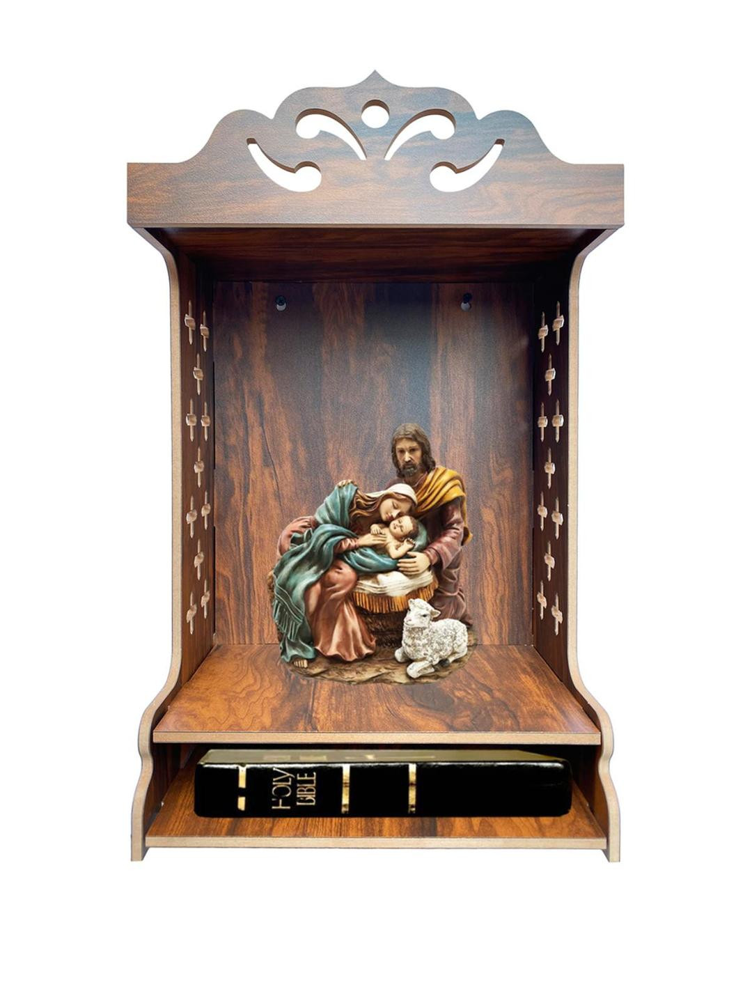 7CR Brown Wooden Jesus Christ Wall Mounted