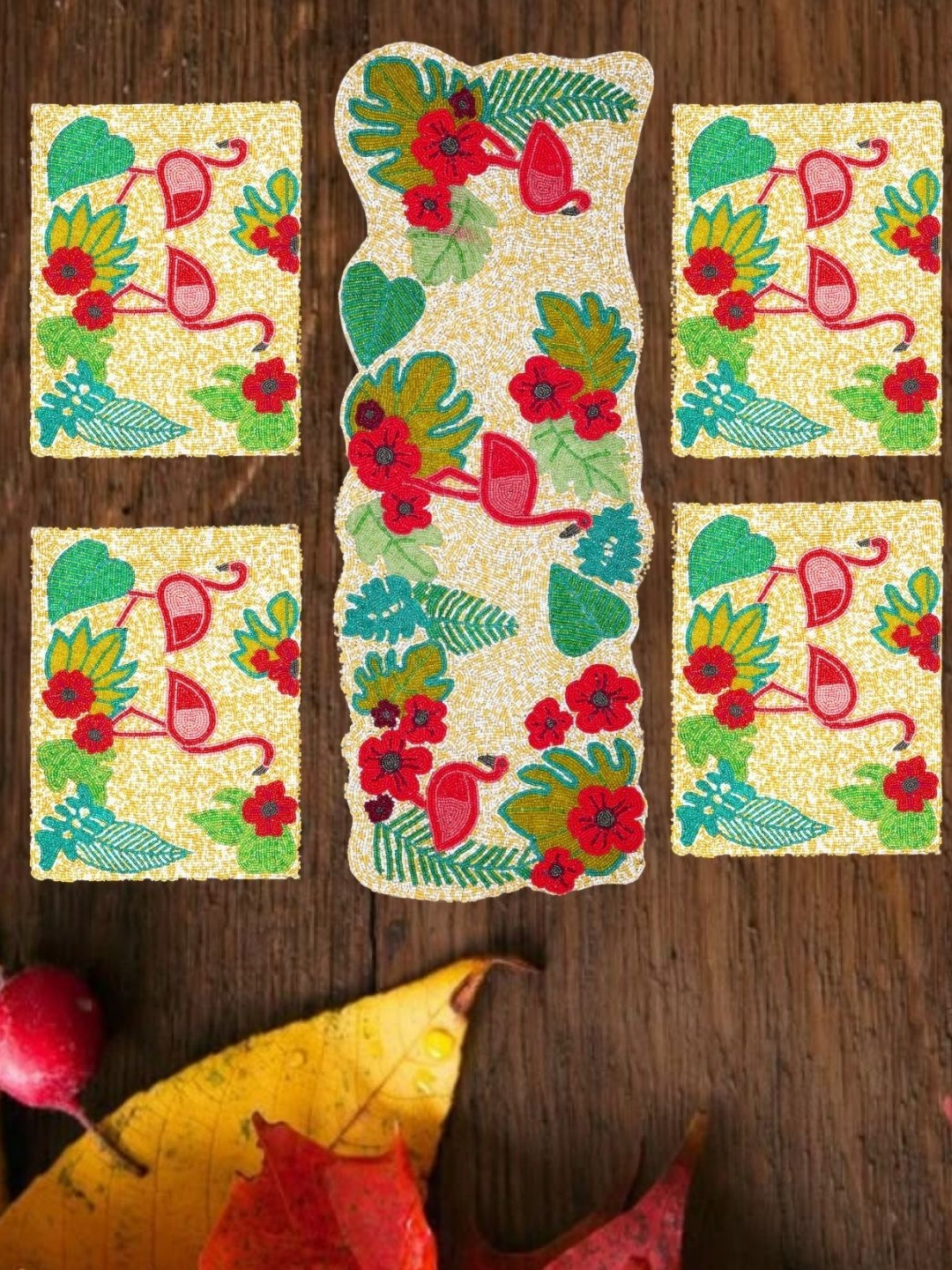 YWULY 5-Pcs Red & Green Floral Embellished Table Linen Set