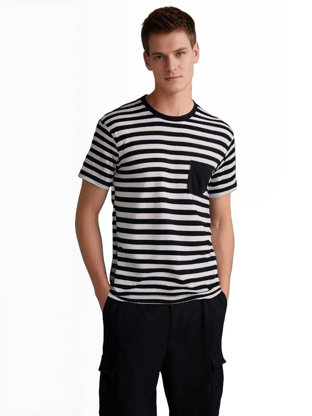 Kroptee Men Black Tshirts