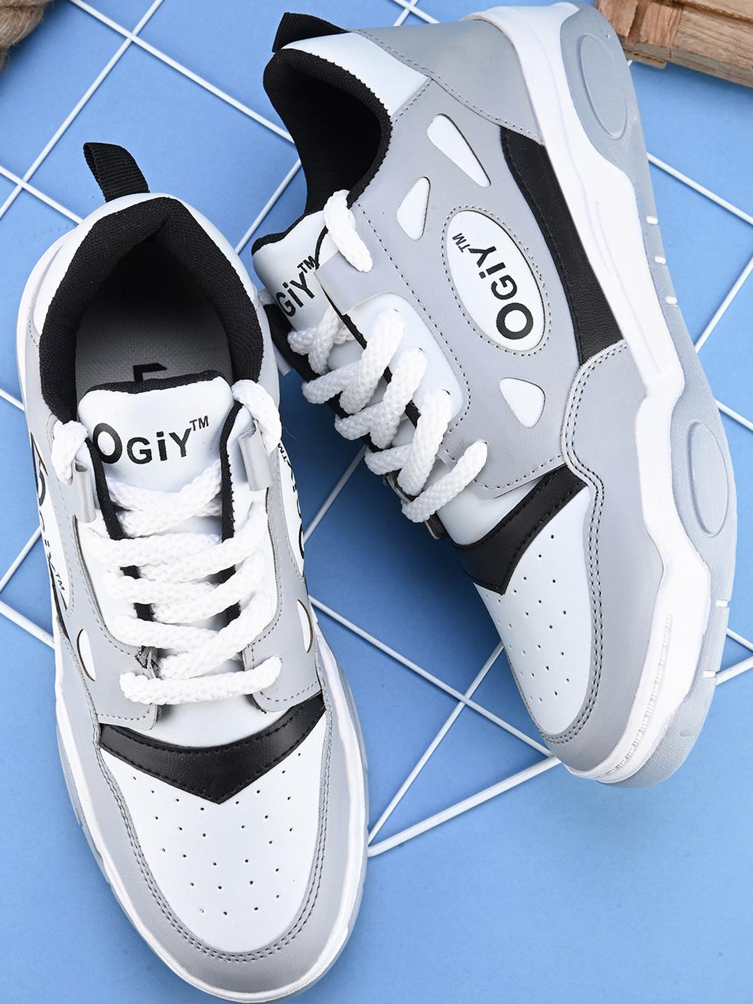 LAVISTA Grey Synthetic Leather Casual Shoes