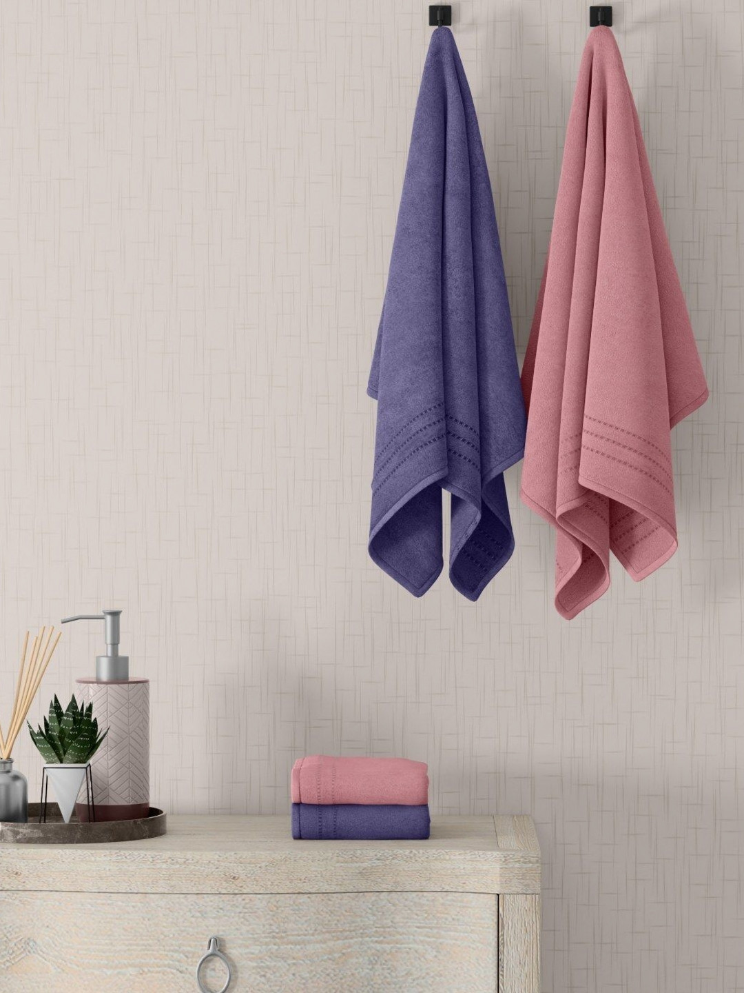 home expressions Dark Blue & Pink 4 Pieces Cotton 380 GSM Towel Sets