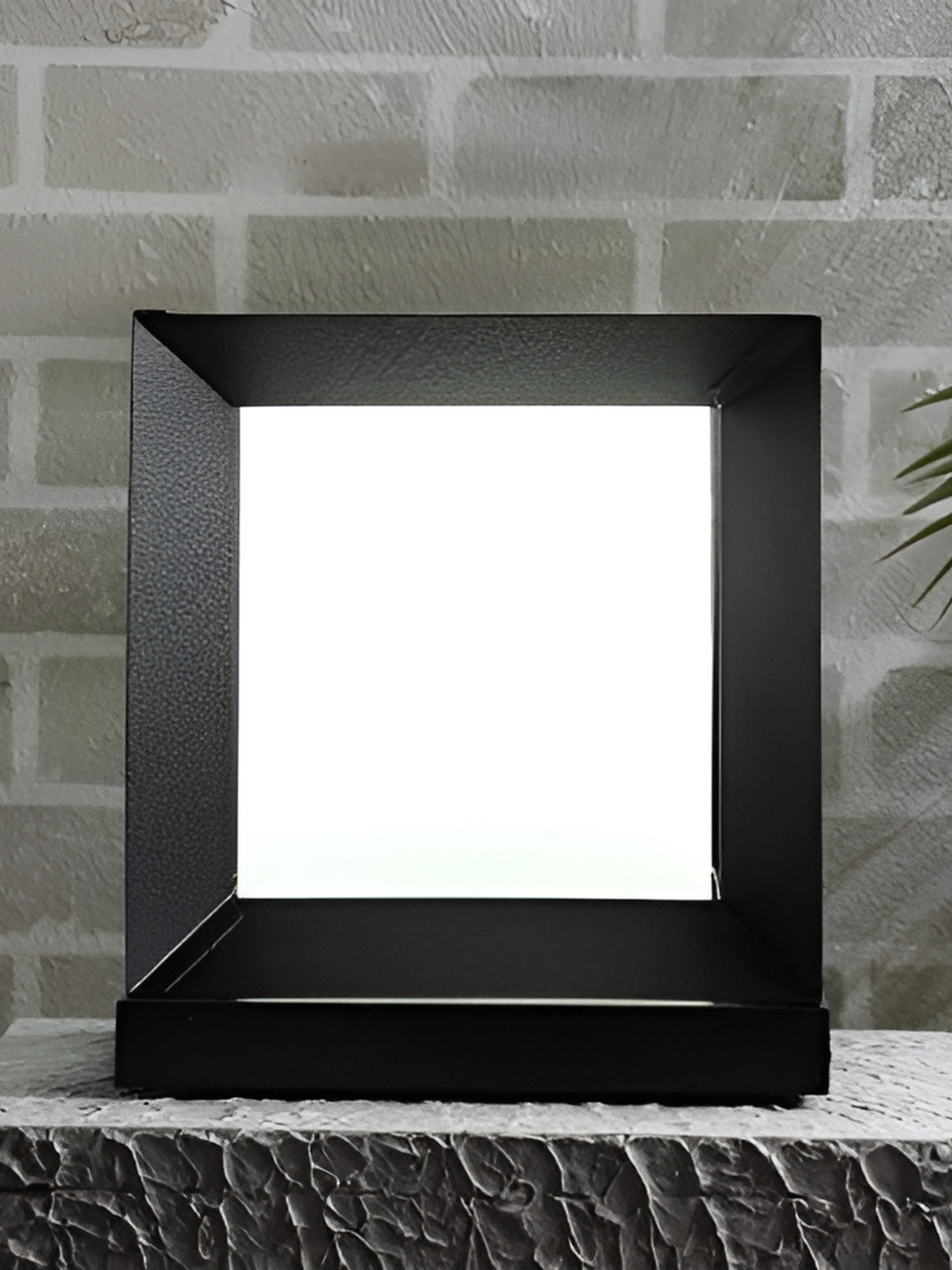 KINIS Black Square Gate & Garden Light Outdoor Lamp