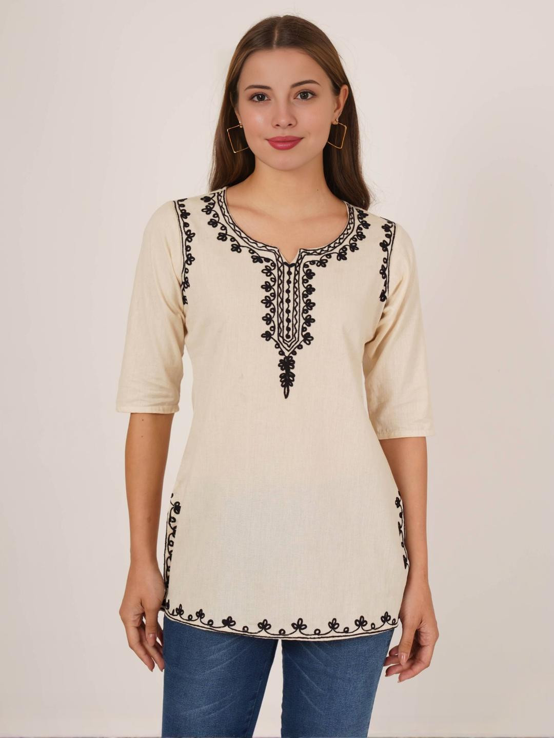 Diktmark Women Embroidered Short Kashmiri Cotton Kurti
