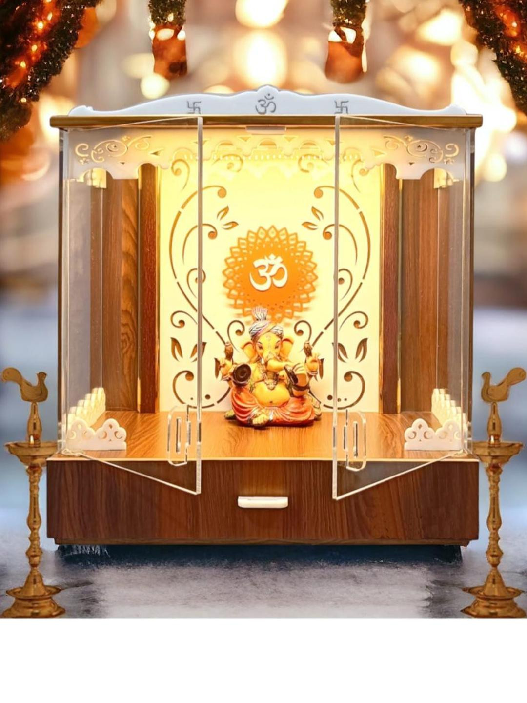 7CR  Wooden Temple With Door