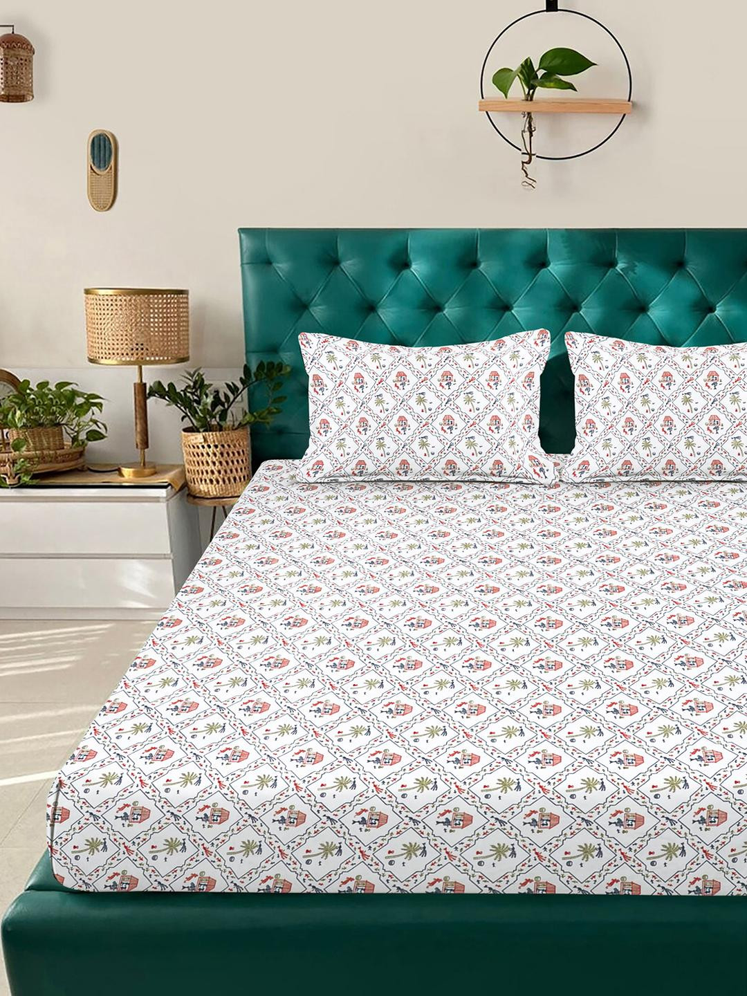 KLOTTHE White & Red Geometric Printed Fitted 300TC King Double Bed Sheet & 2 Pillow Cover