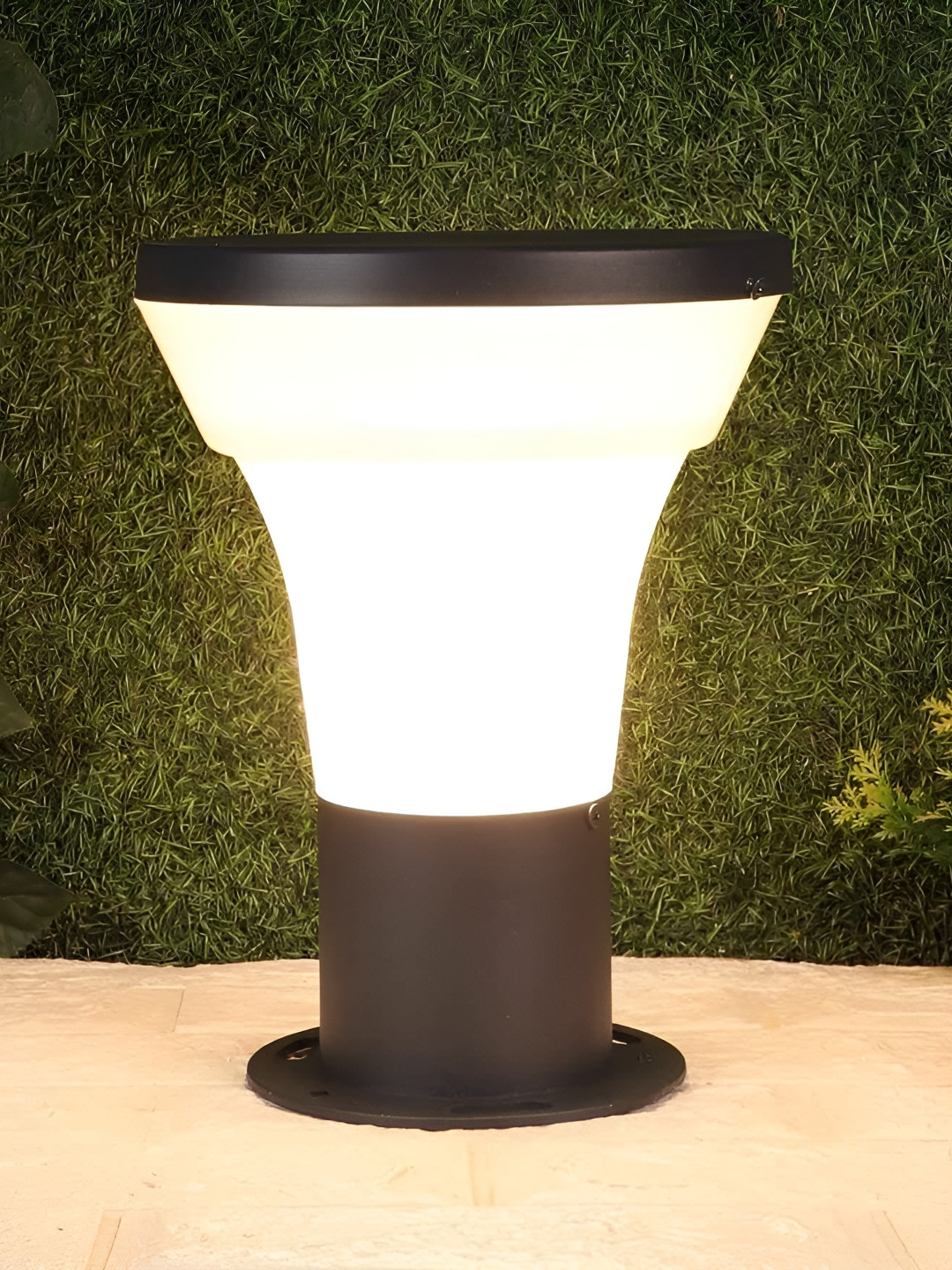 KINIS Grey Modern Shape Gate & Garden Light Outdoor Lamp For Home & Office Entrance