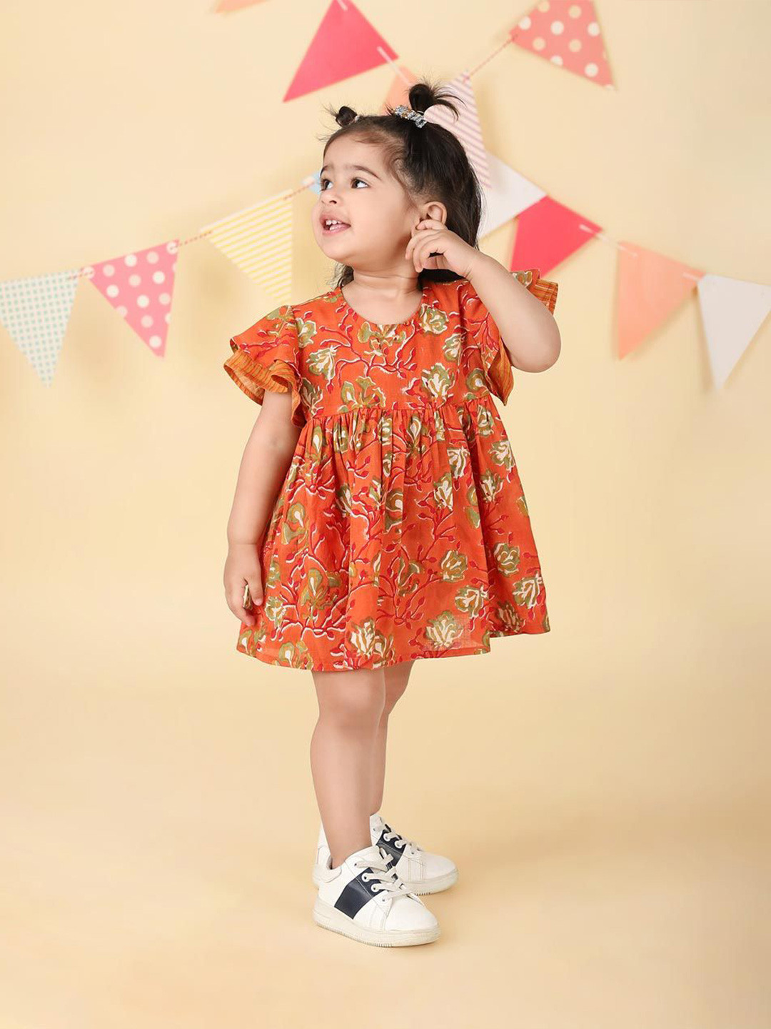 Fabindi Girls Floral Print Gathered or Pleated Flutter Sleeves A-Line Dress
