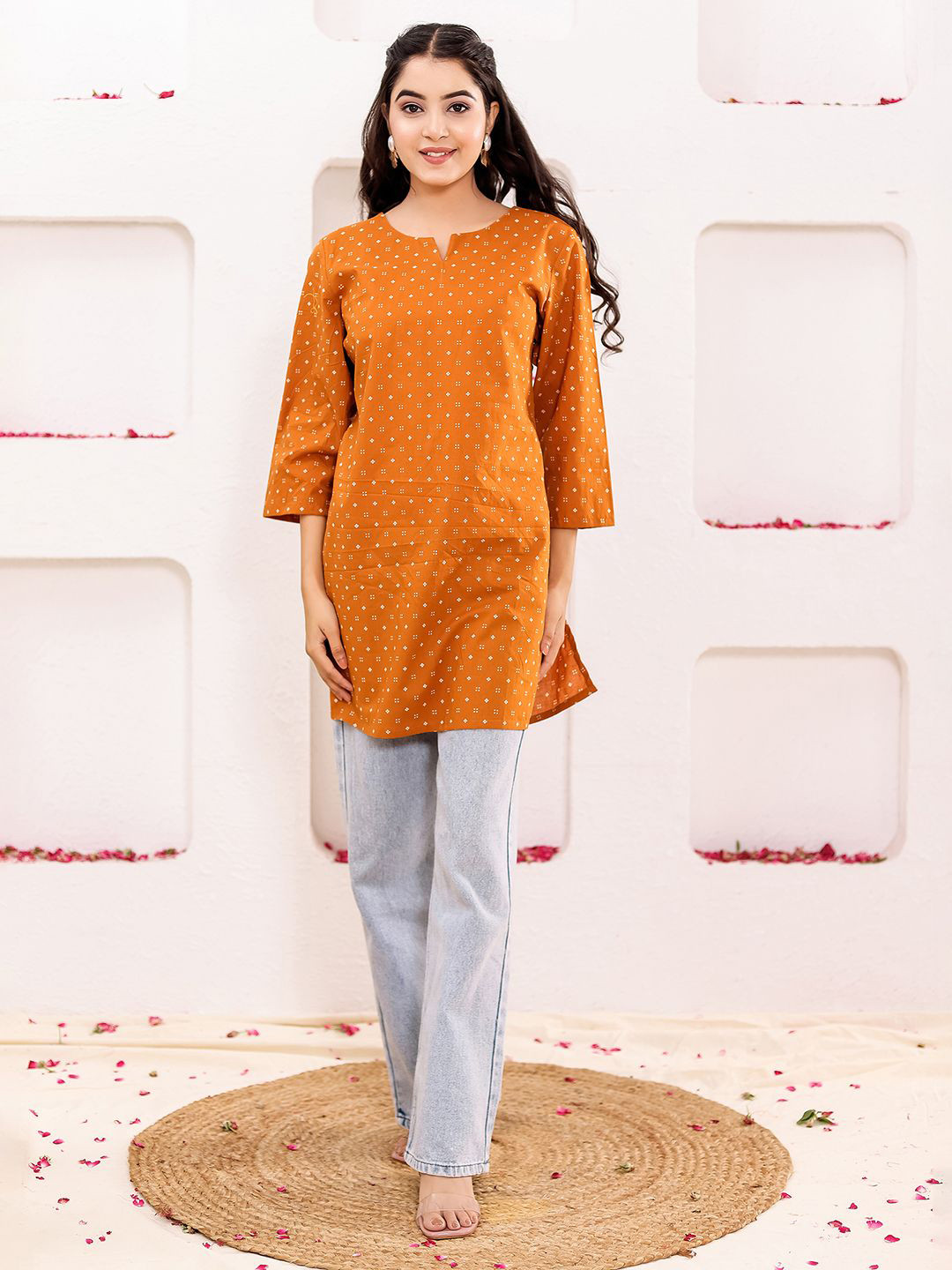 Chandbaali Women Printed Pure Cotton Kurti