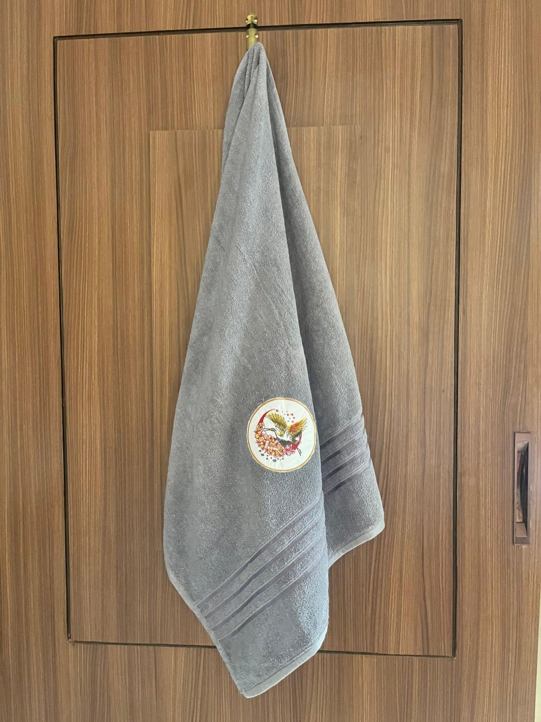 Bedbathandbliss Grey 2 Cotton 500 GSM Bath Towel