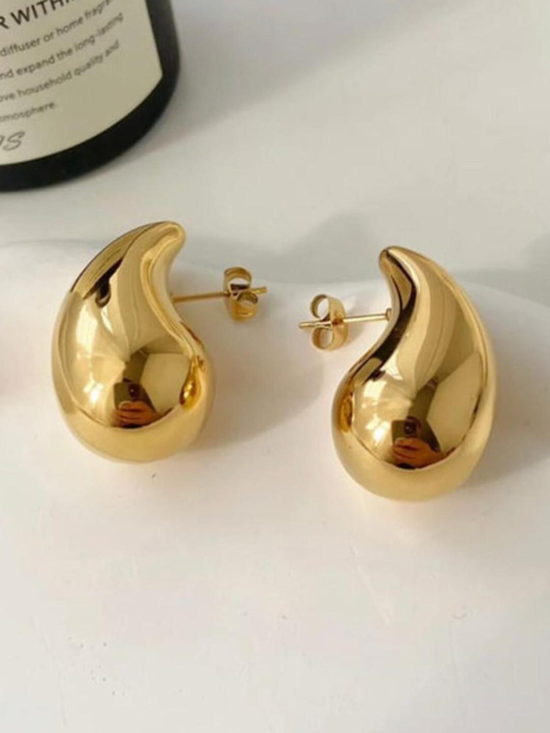 DN ENTERPRISES Stainless Steel Gold-Plated Chunky Teardrop Shaped Studs