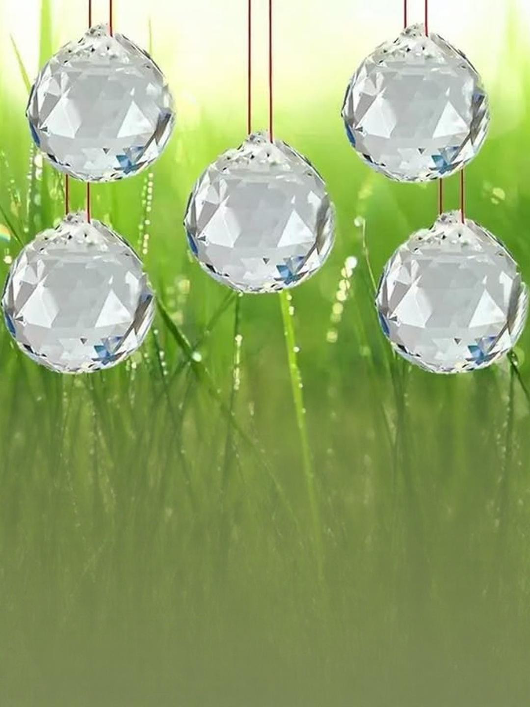 APNA KANHA White Curio Showpiece