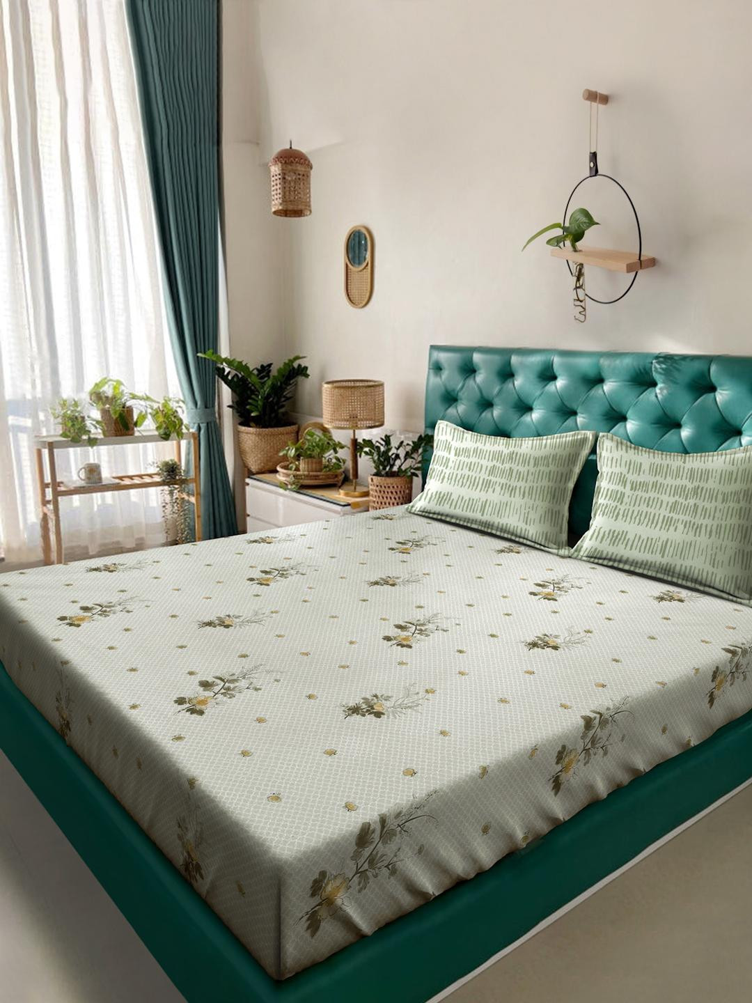KLOTTHE Yellow And Green Floral Printed Cotton 400 TC Double Bedsheet Set 2.50 m x 2.20 m