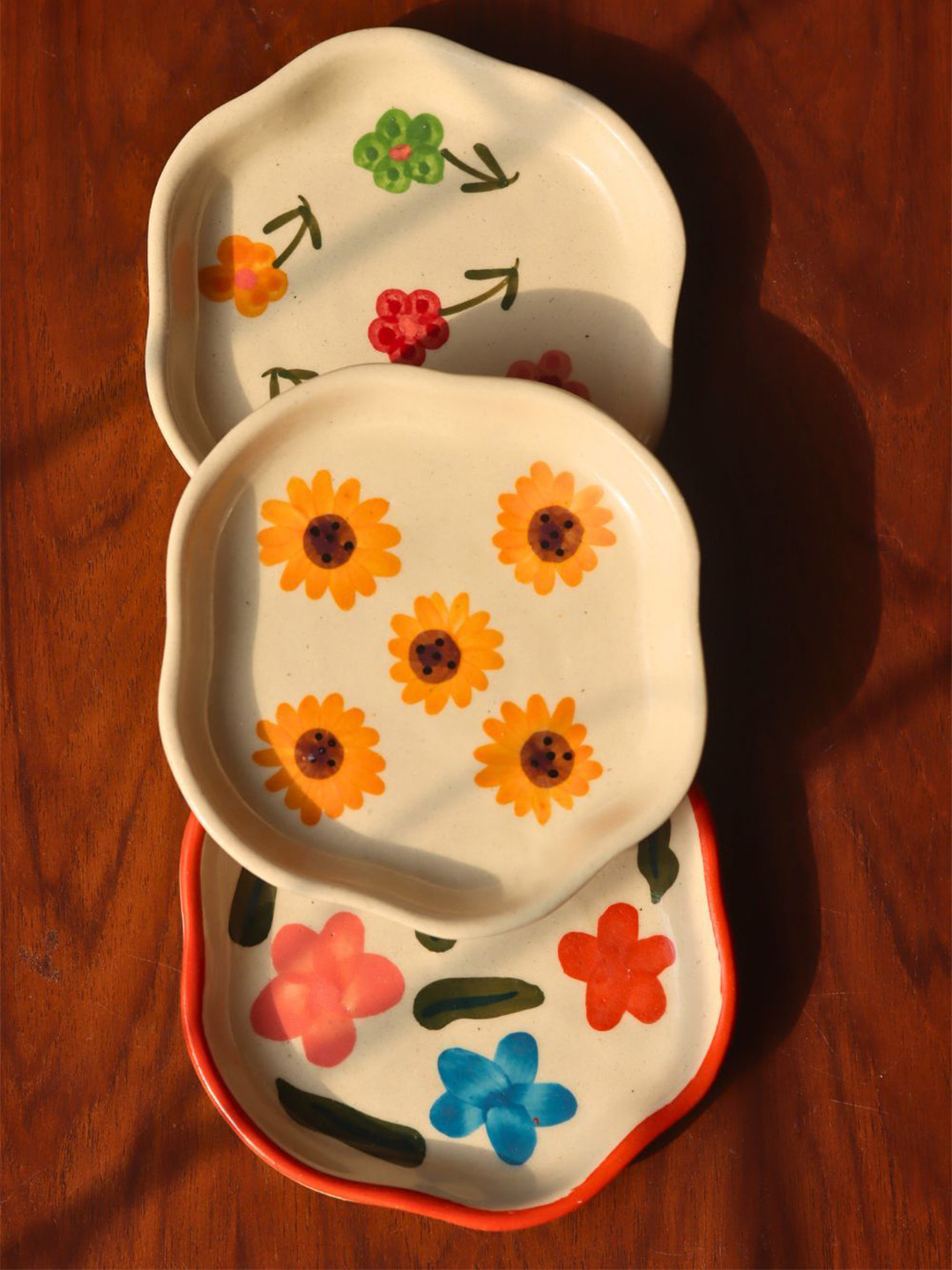 WEAVING HOMES Set of 3 - Daisy Dreams Handmade Dessert Plates