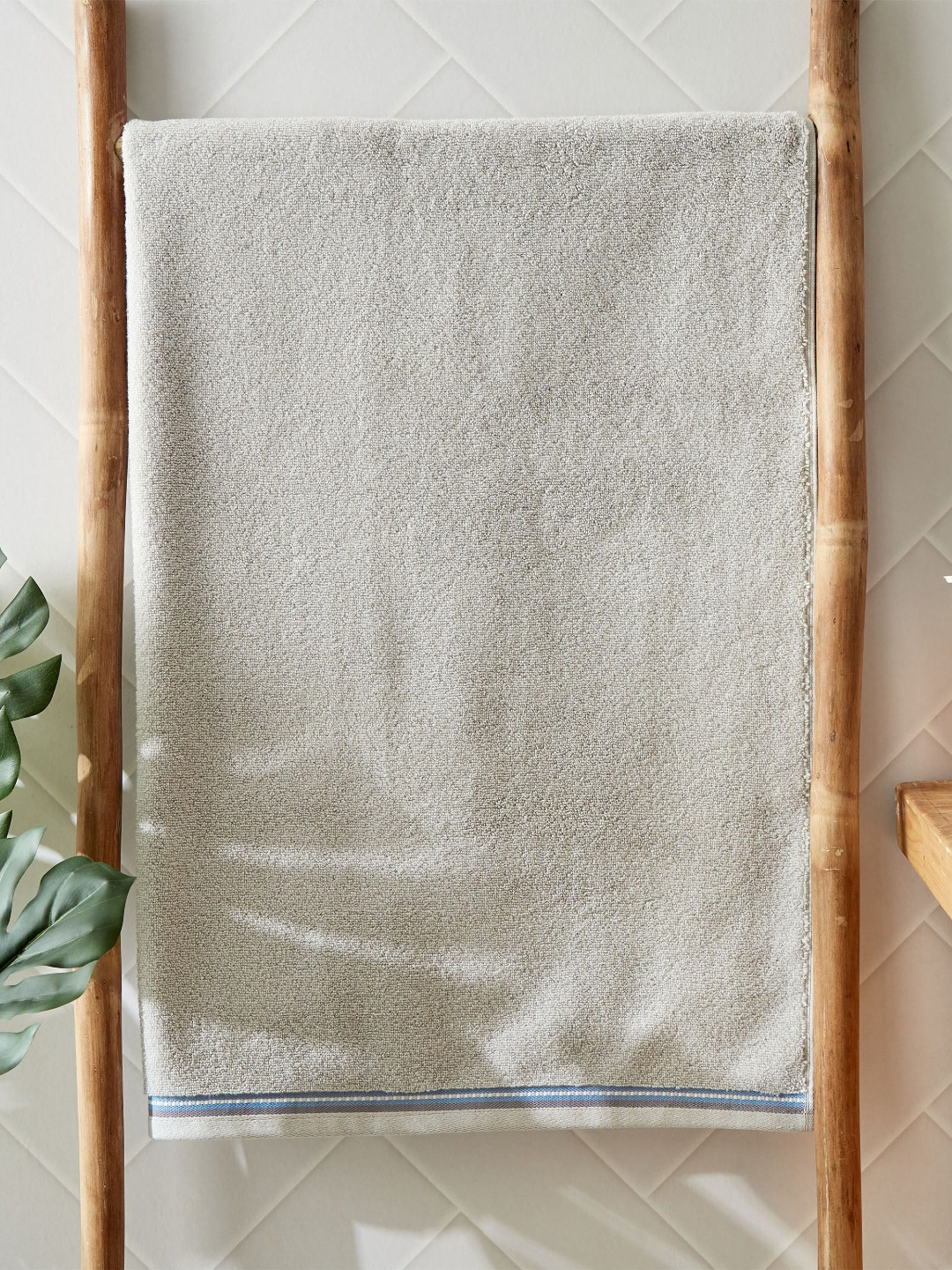 Home Centre Grey Cotton 500 GSM Bath Towel