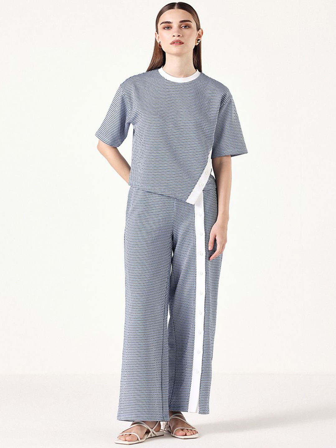 Muvazo Mini Grid Jacquard Top & Trousers Co-Ord Set