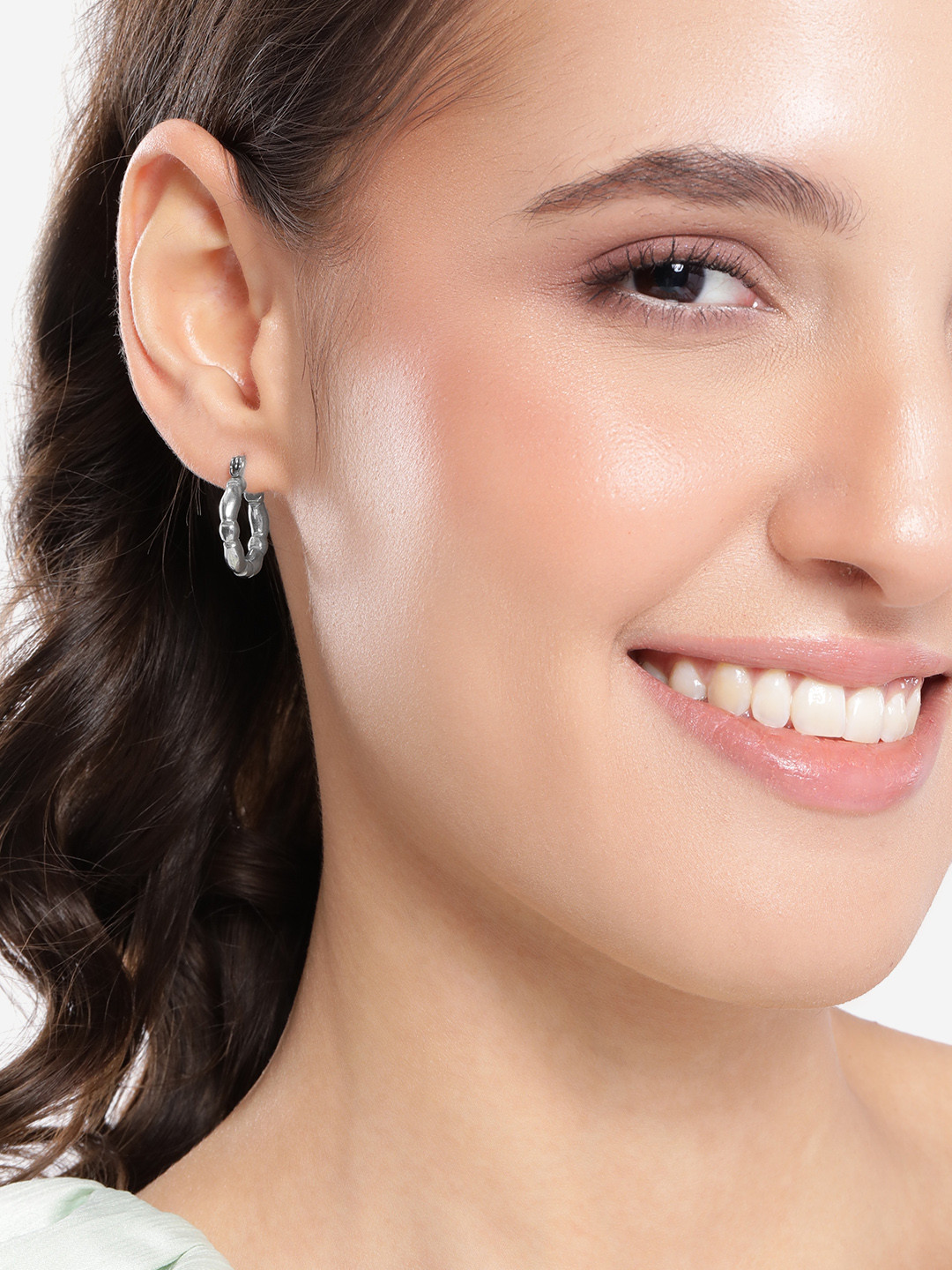 DressBerry Contemporary Ear Cuff Earrings