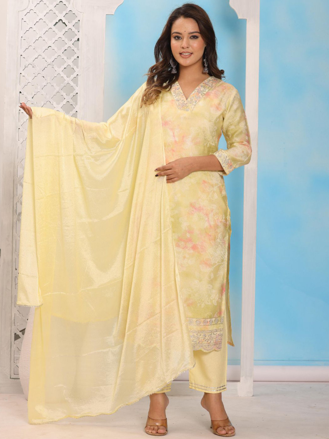 Sindh Fashion Printed Kurta & Trousers With Dupatta  Set