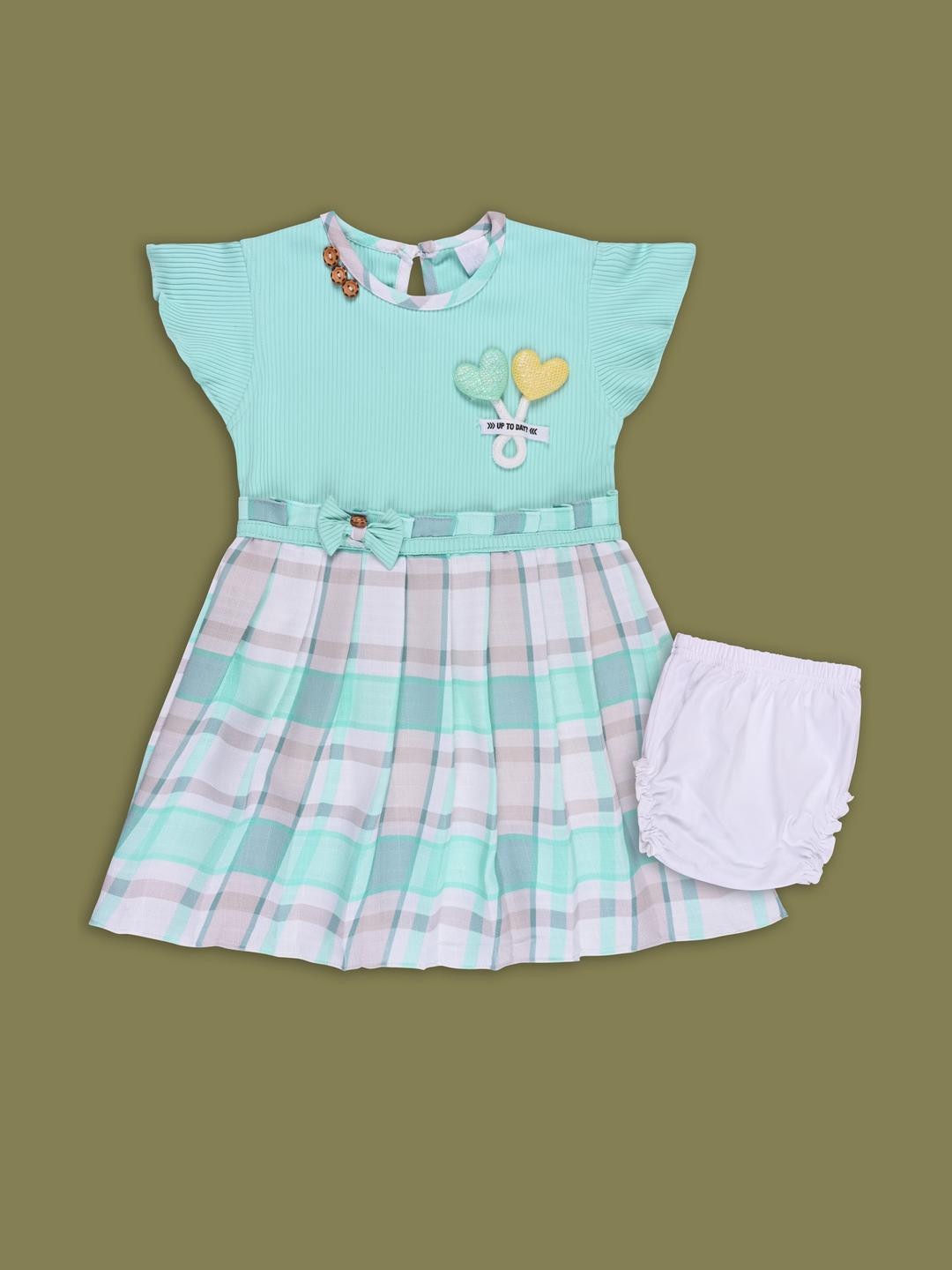 Wish Karo Girls Checked Cotton Frock and Brief Set