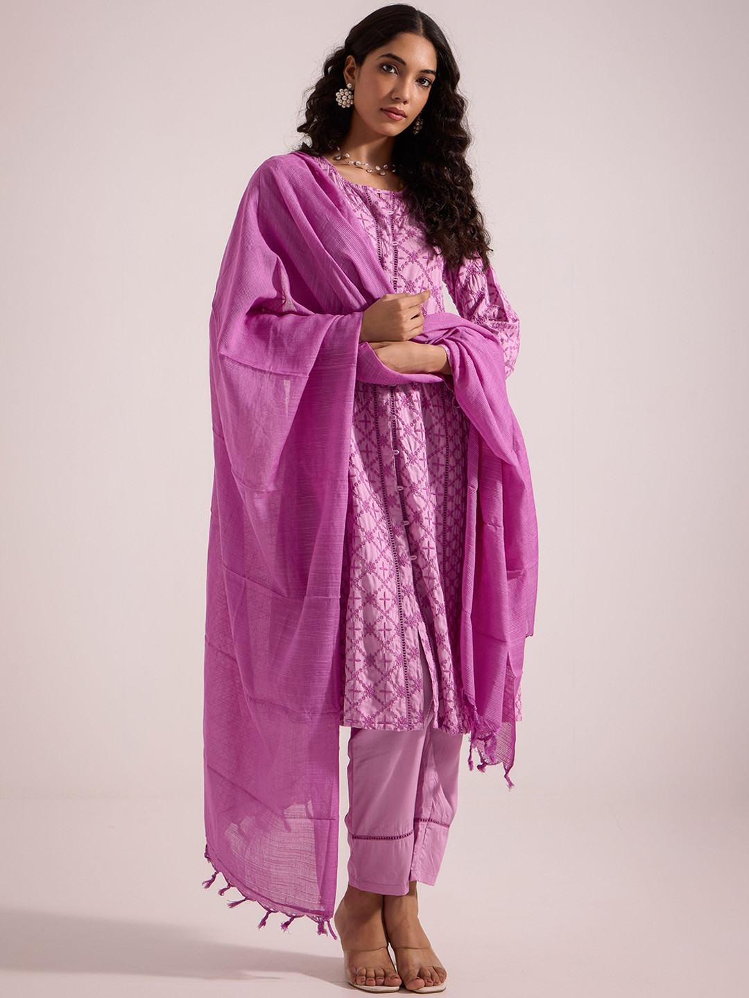 SAROJ Women Ethnic Motifs Embroidered Kurta with Trousers & Dupatta