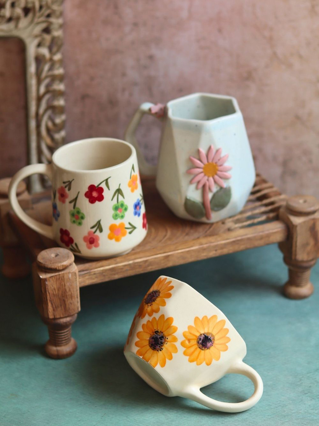WEAVING HOMES White & Yellow 3 Pieces Printed Ceramic Glossy Mugs