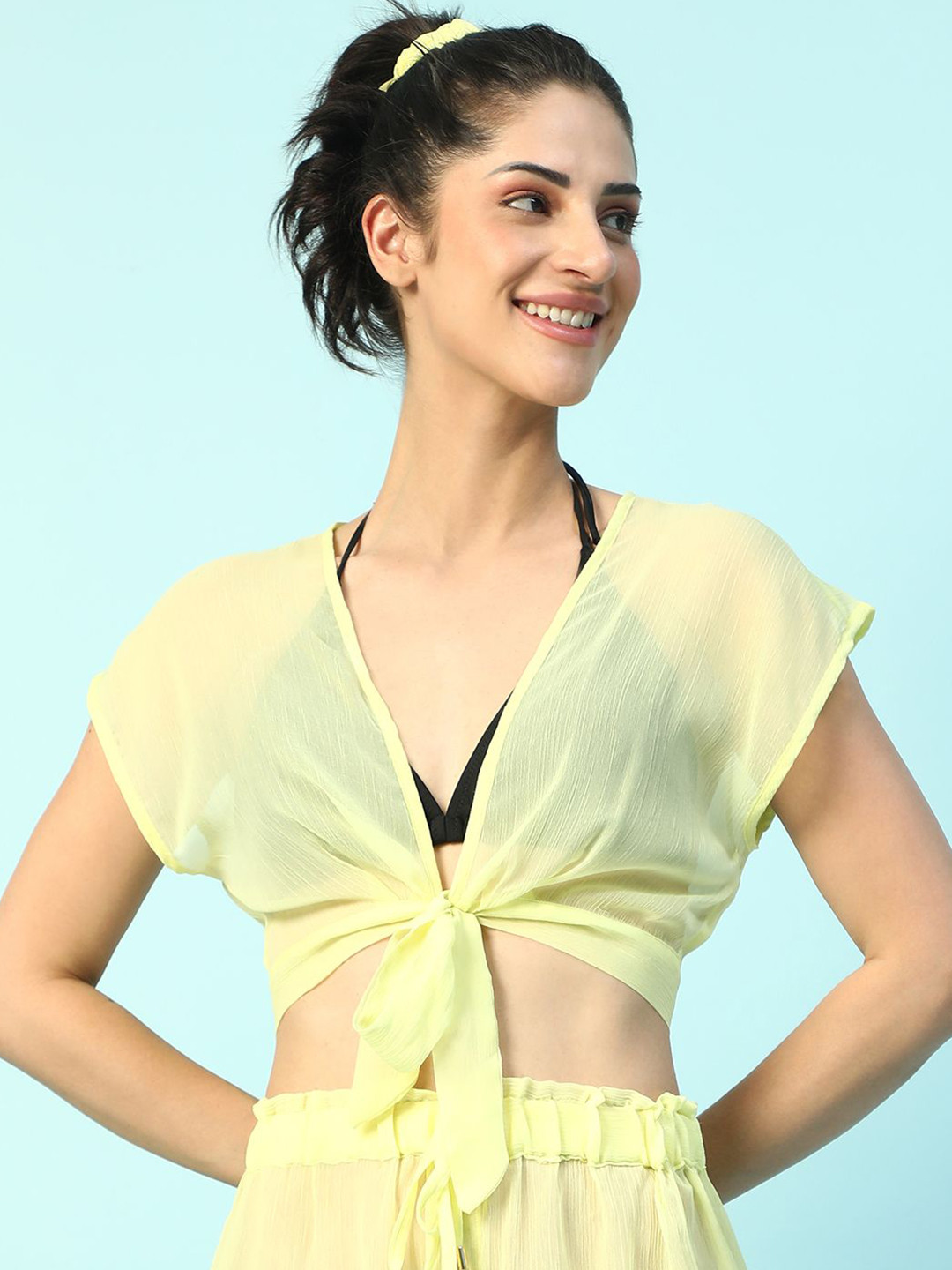 Oxolloxo Women Solid V-Neck Short Sleeve Tie-Up Knot Detail Beachwear Crop Top