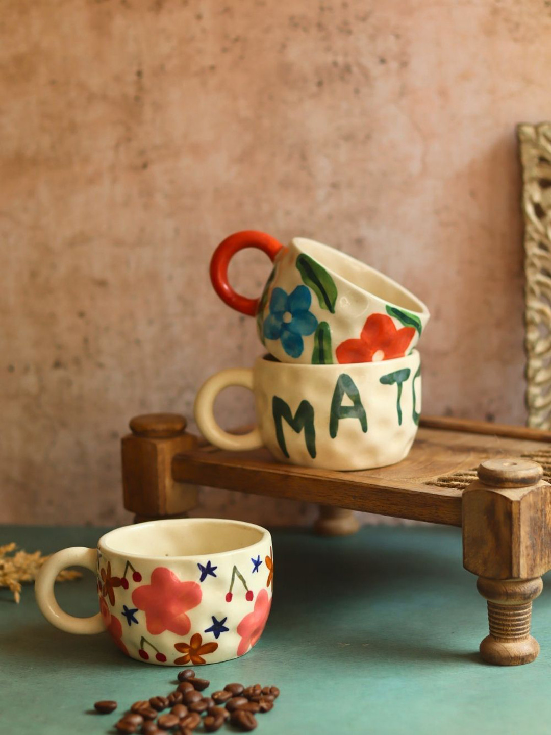 WEAVING HOMES Off White & Red Printed Ceramic Glossy Mugs Set of Cups and Mugs