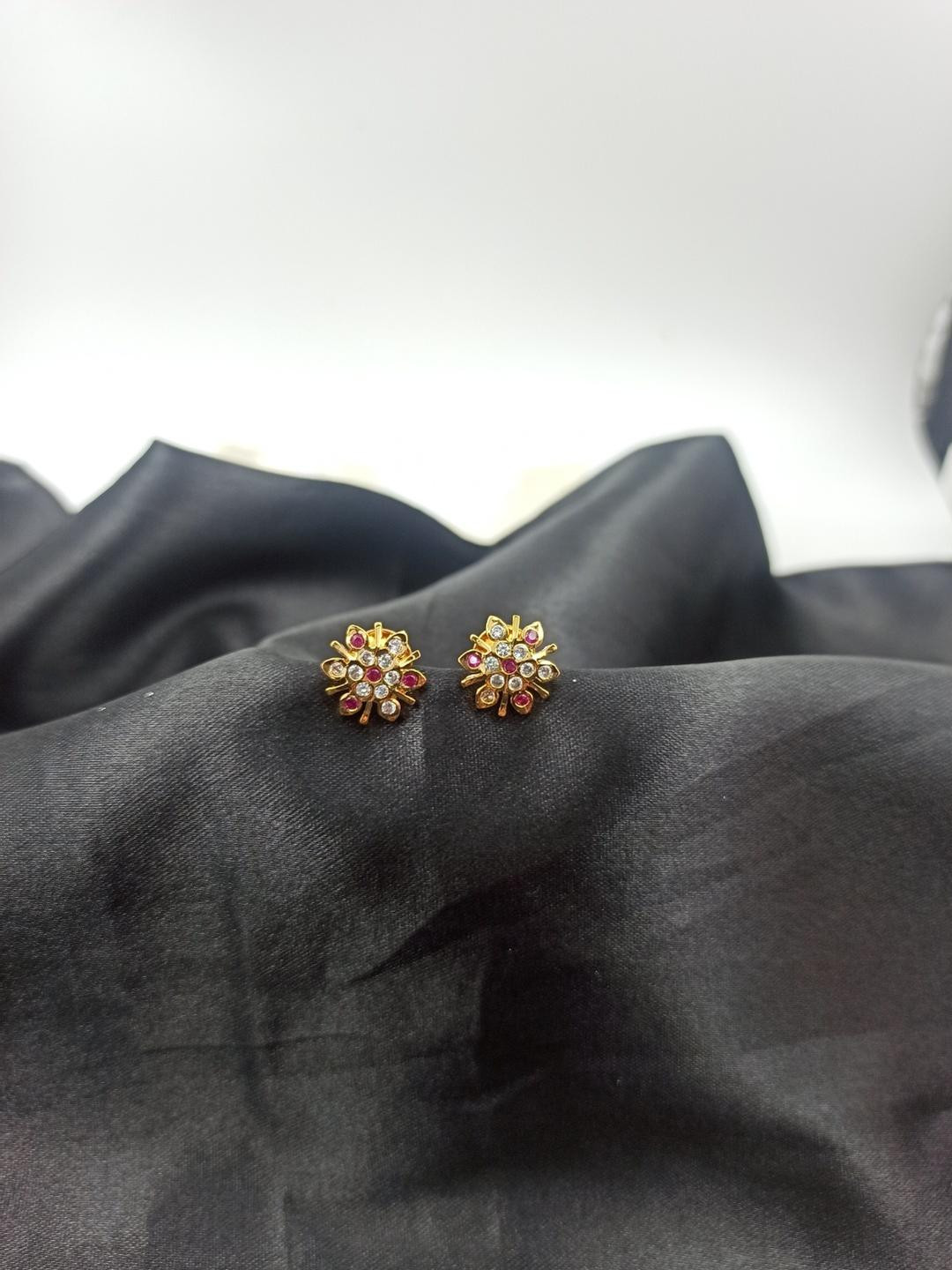 PRS GOLD COVERING Circular Studs Earrings