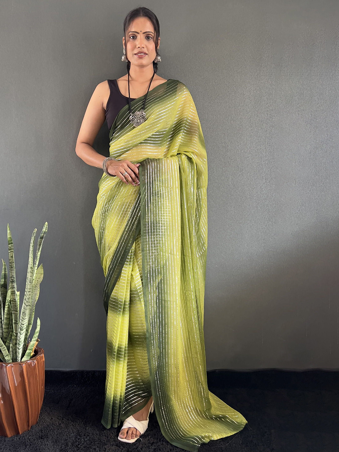 Mitera Tie and Dye Patchwork Pure Georgette Saree
