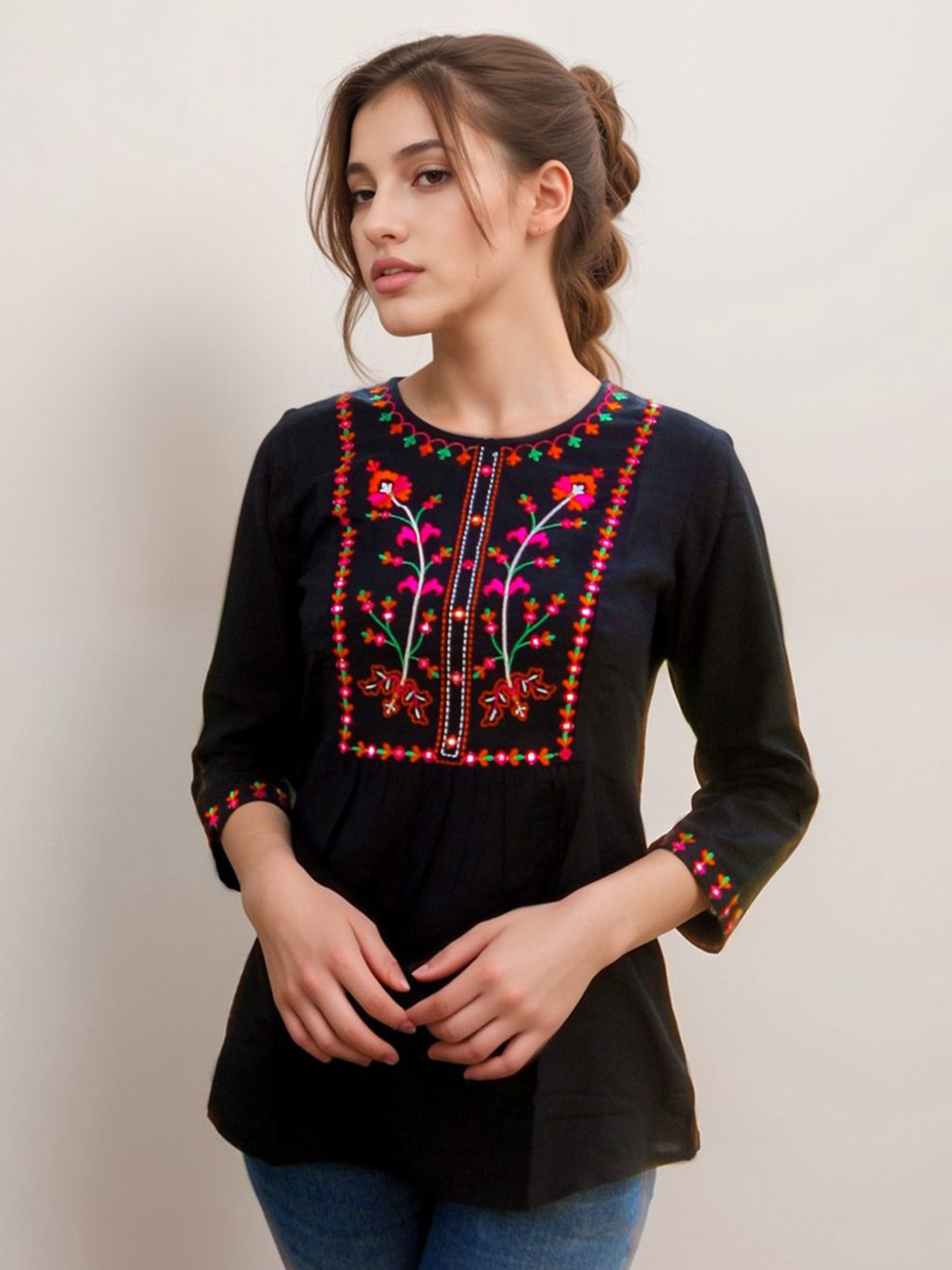 Classy Hangers Women Floral Embroidered Top