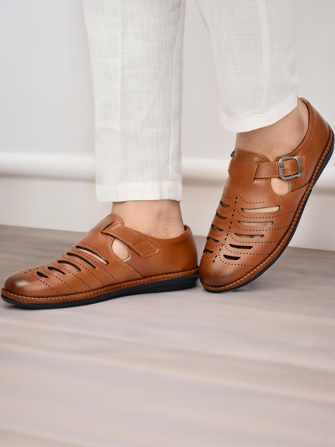 G L Trend Men Tan Casual Ethnic Roman Shoe Style Sandals