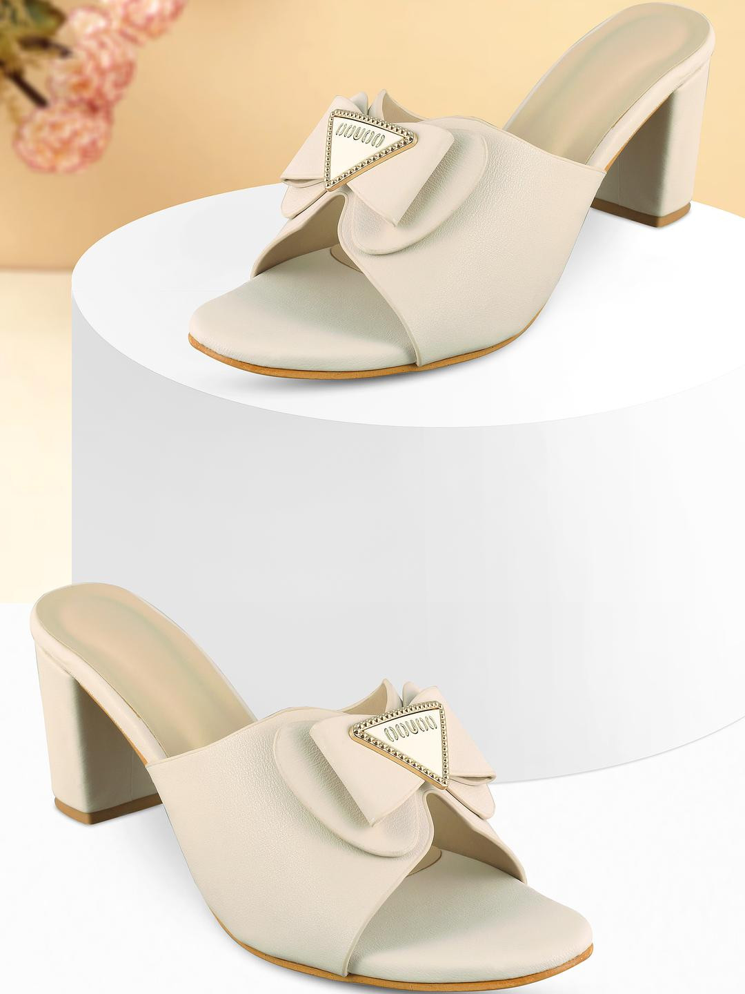 NTFC Off White Synthetic Leather Sandals