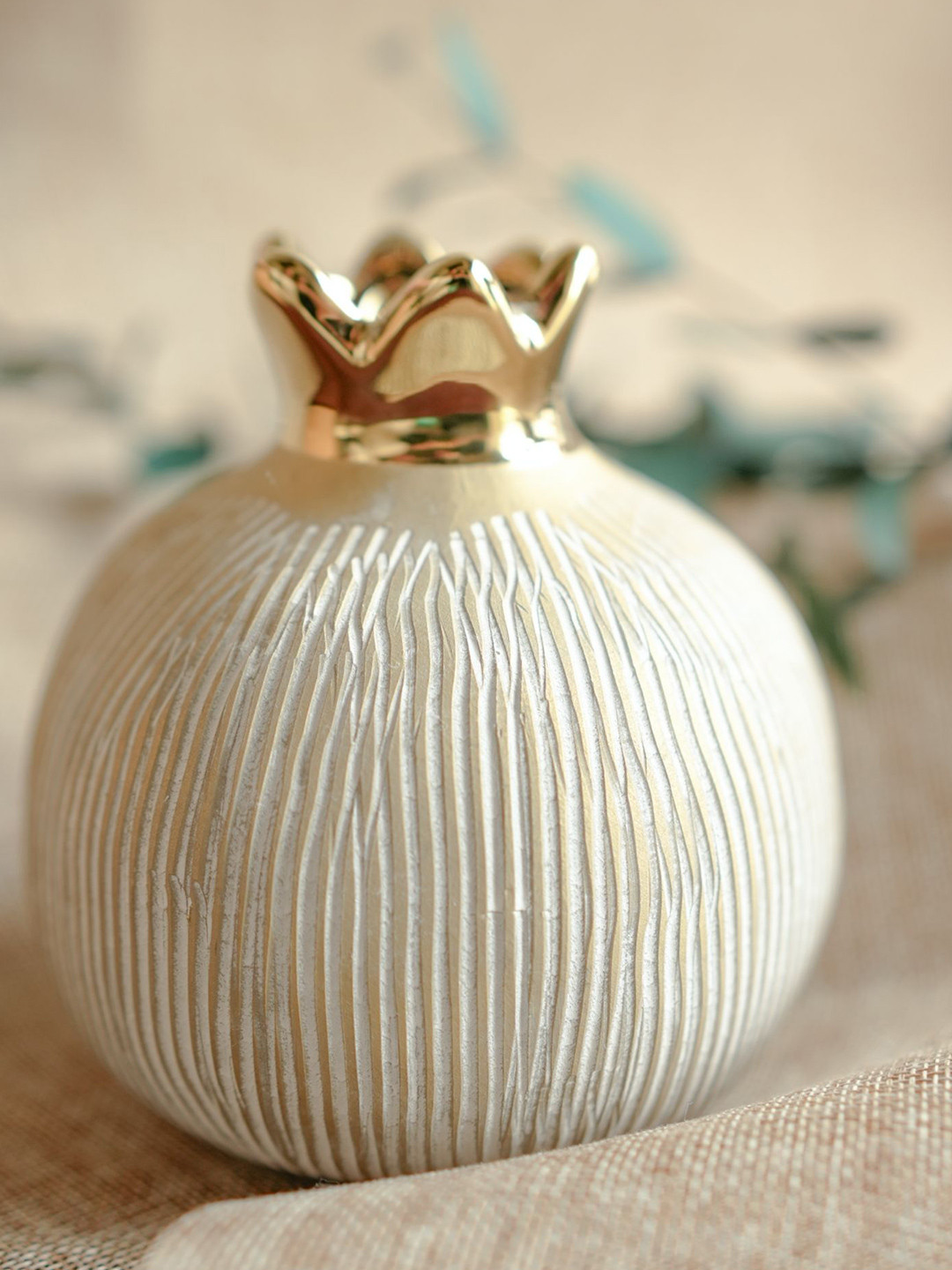 ArteCasa White Striped Pomegranate Shaped Large Vase