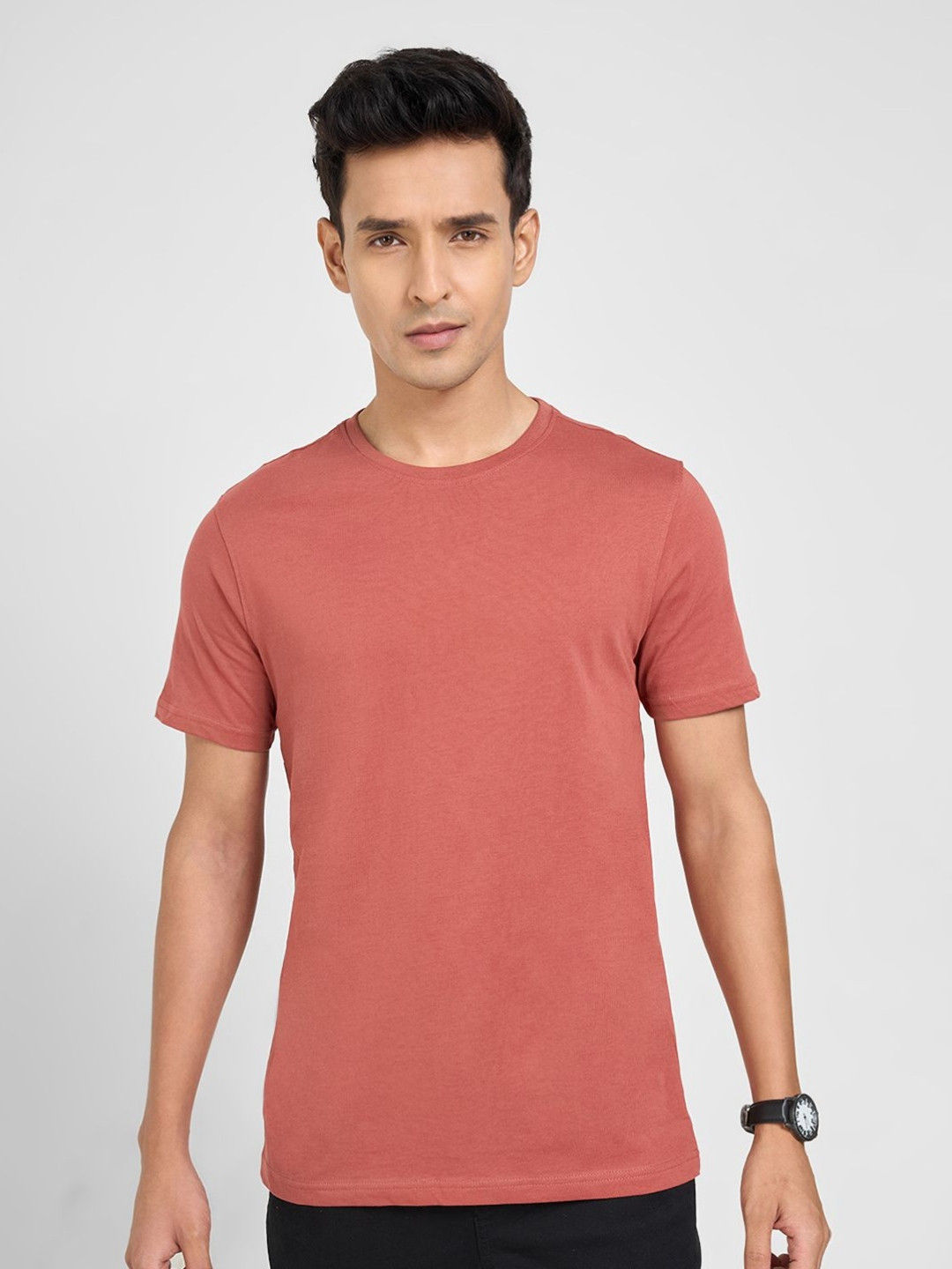 Peregrine by Pantaloons Men Solid Round Neck Pure Cotton T-shirt