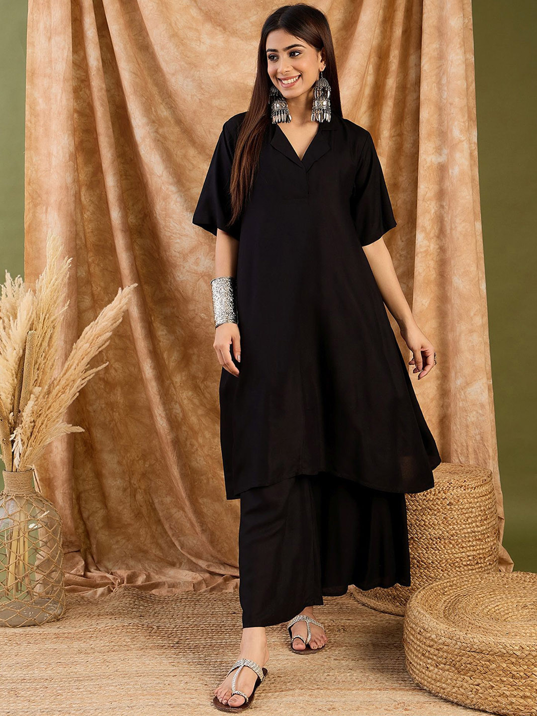 InWeave Women Shirt Collar Regular Kurta with Palazzos