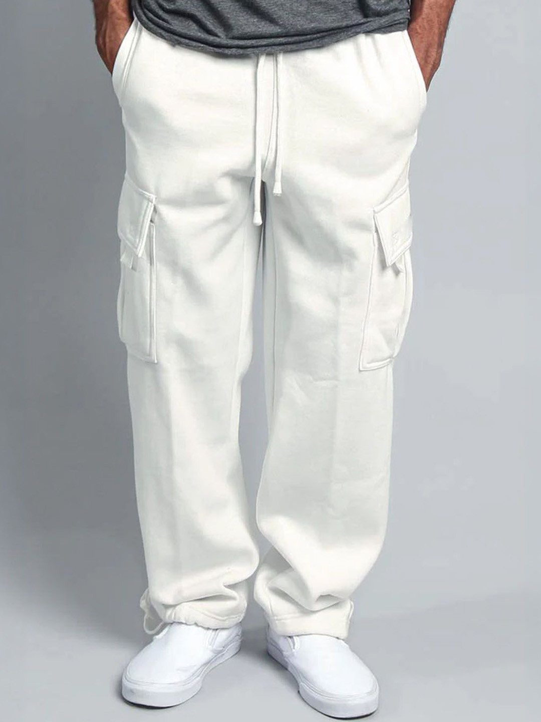 Wod Armour Men Solid Relaxed Fit Mid-Rise Casual Cargos