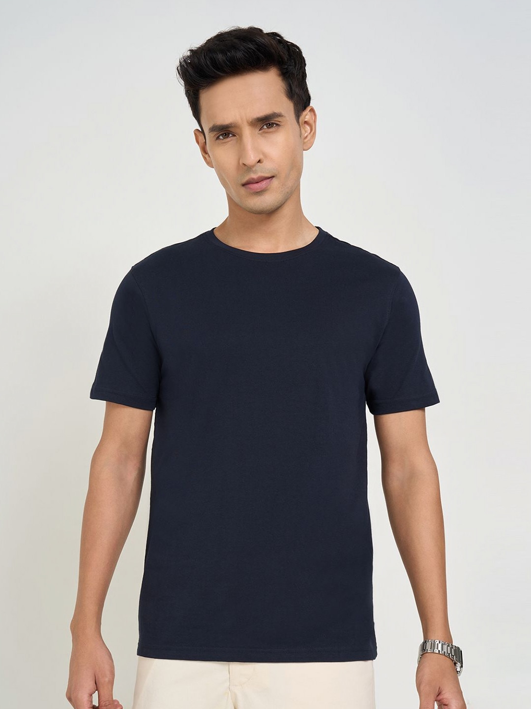 Peregrine by Pantaloons Men Solid Round Neck Pure Cotton T-shirt