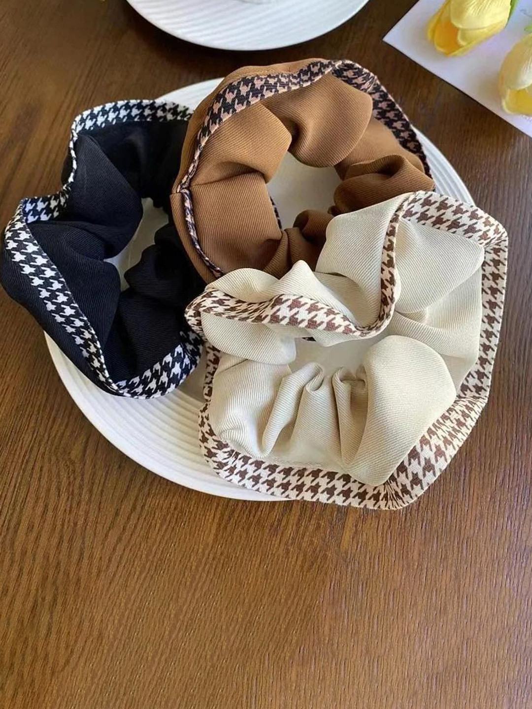 DN Creation Set Of 3 Satin Korean Ponytail Holders